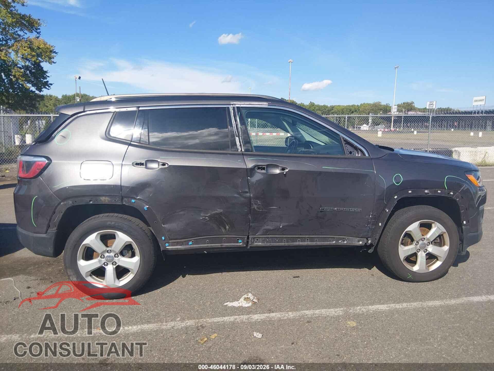JEEP COMPASS 2018 - 3C4NJDBB6JT454640