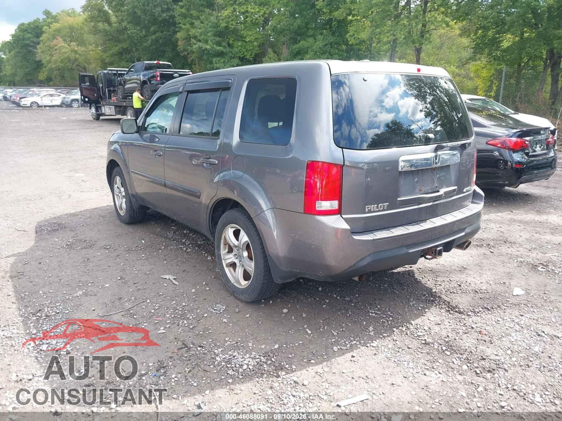 HONDA PILOT 2014 - 5FNYF4H53EB012922