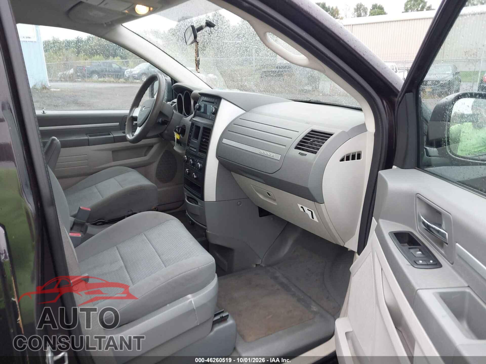 DODGE GRAND CARAVAN 2010 - 2D4RN4DE3AR426944