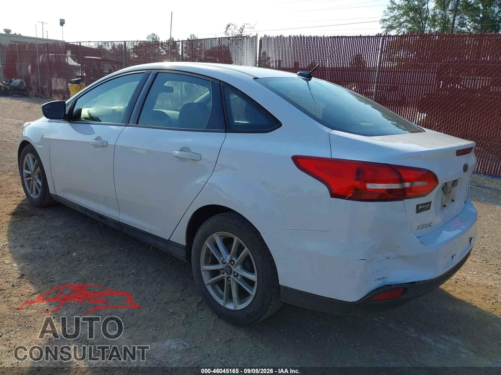 FORD FOCUS 2017 - 1FADP3F22HL331153