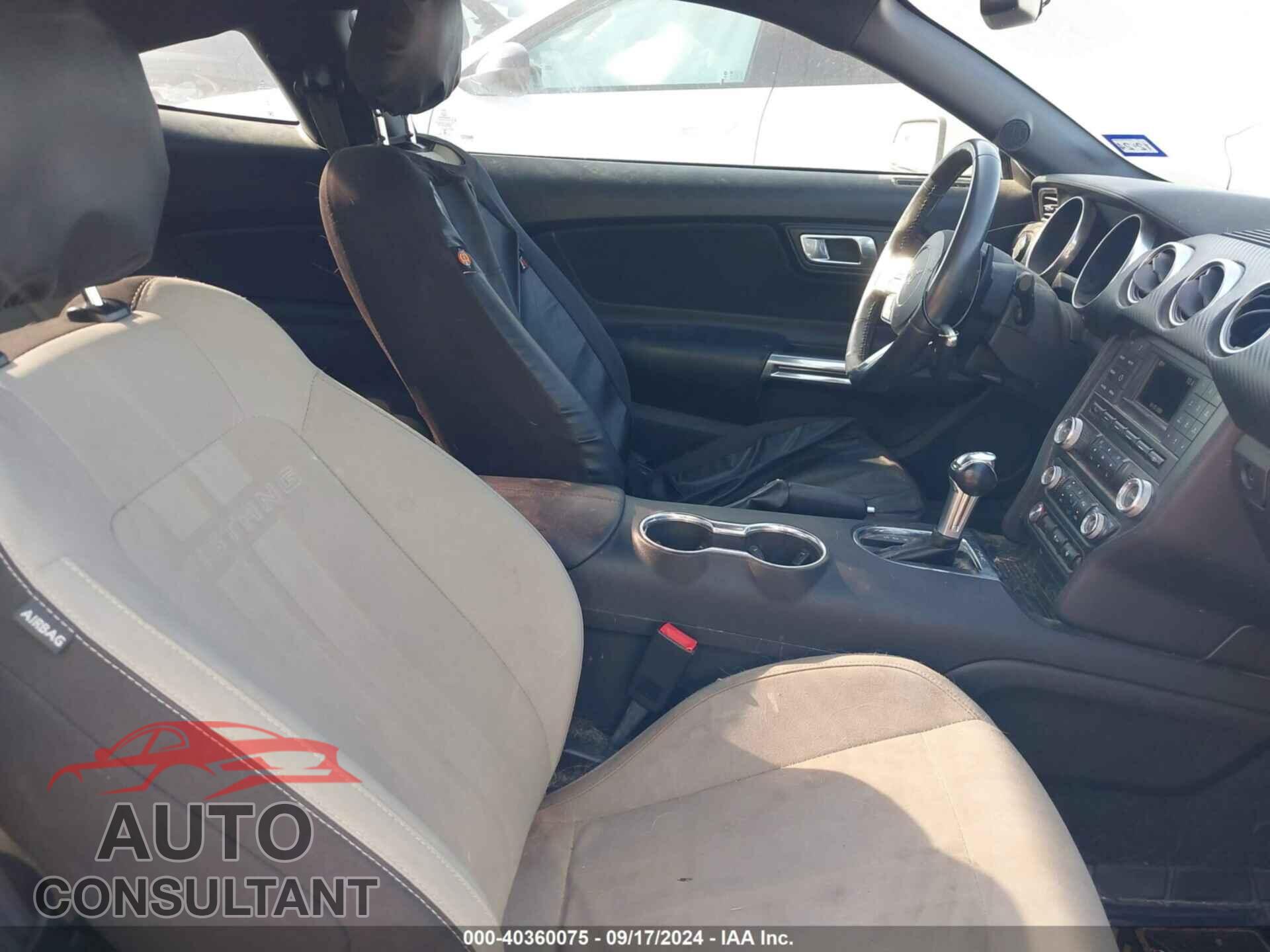 FORD MUSTANG 2018 - 1FA6P8TH1J5113956