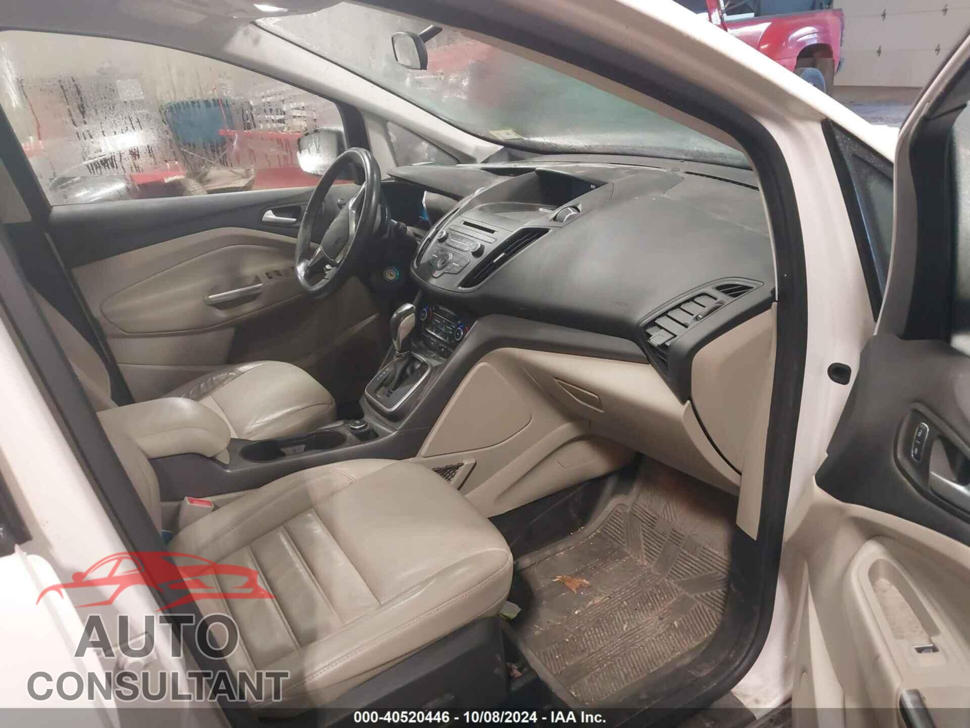 FORD C-MAX 2017 - 1FADP5EU0HL117597