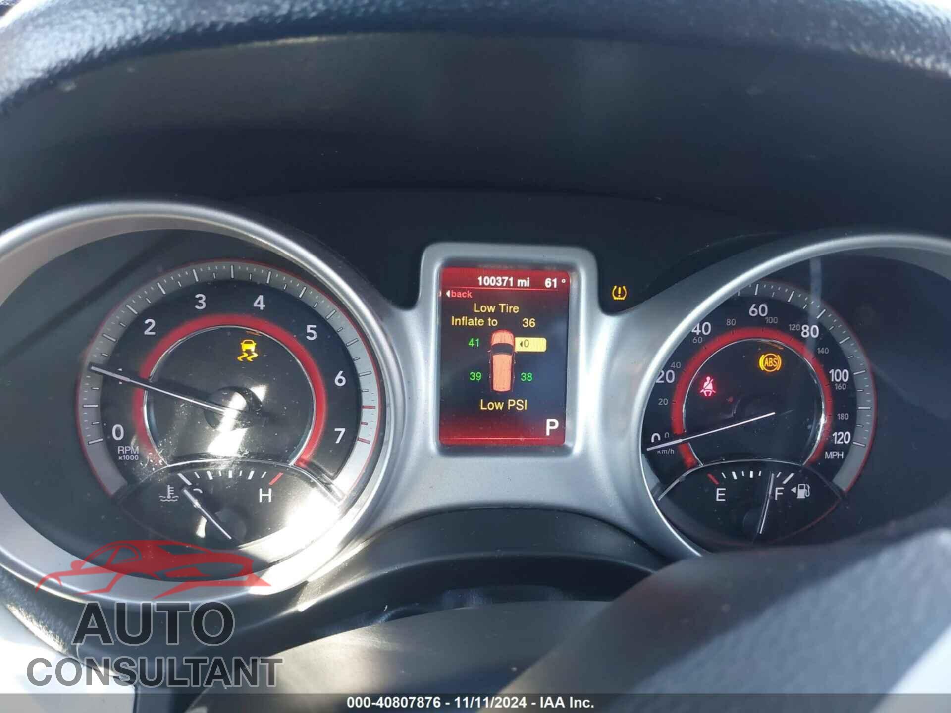 DODGE JOURNEY 2015 - 3C4PDCBB2FT679171
