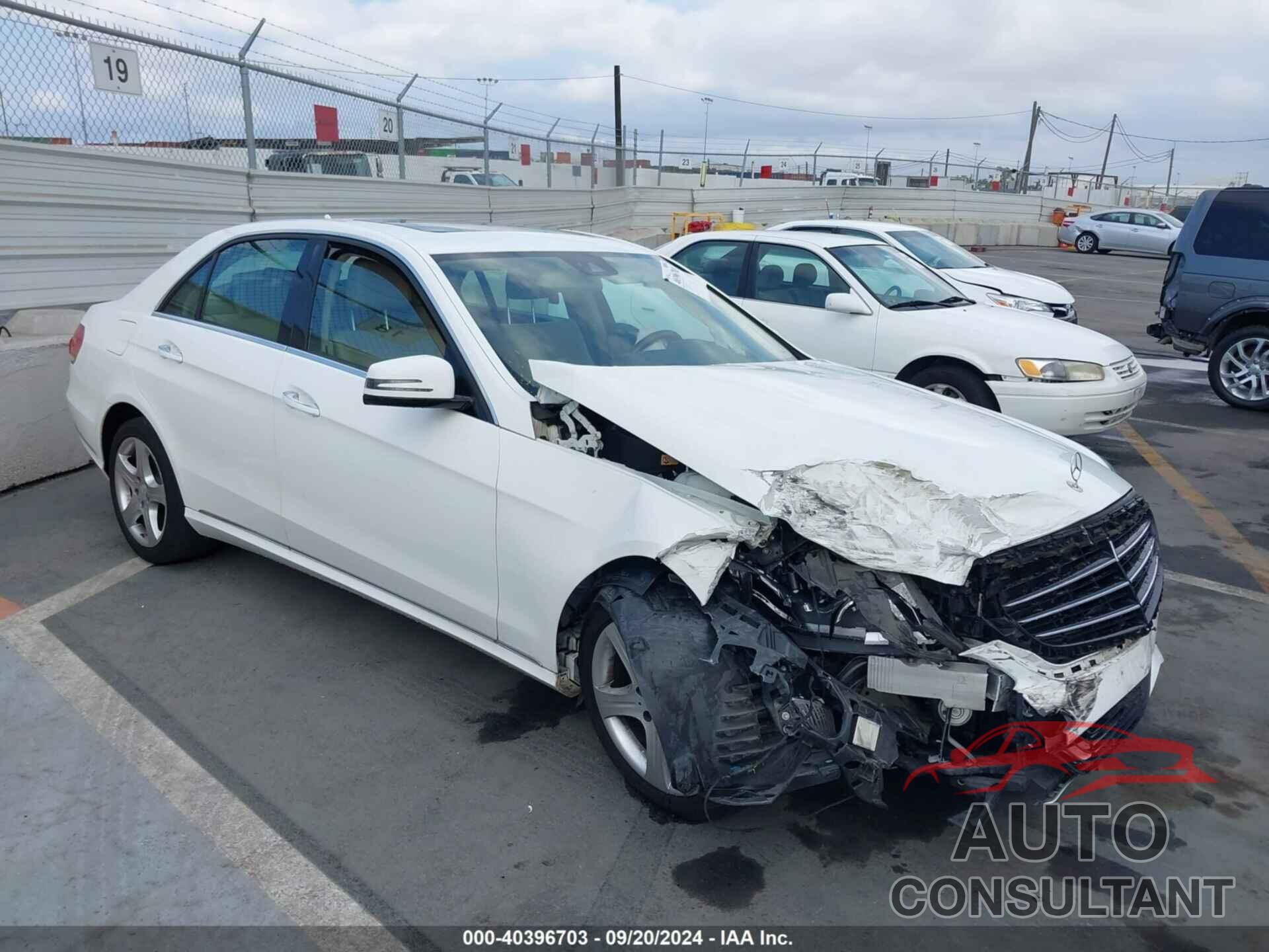 MERCEDES-BENZ E 350 2014 - WDDHF5KB1EA796732