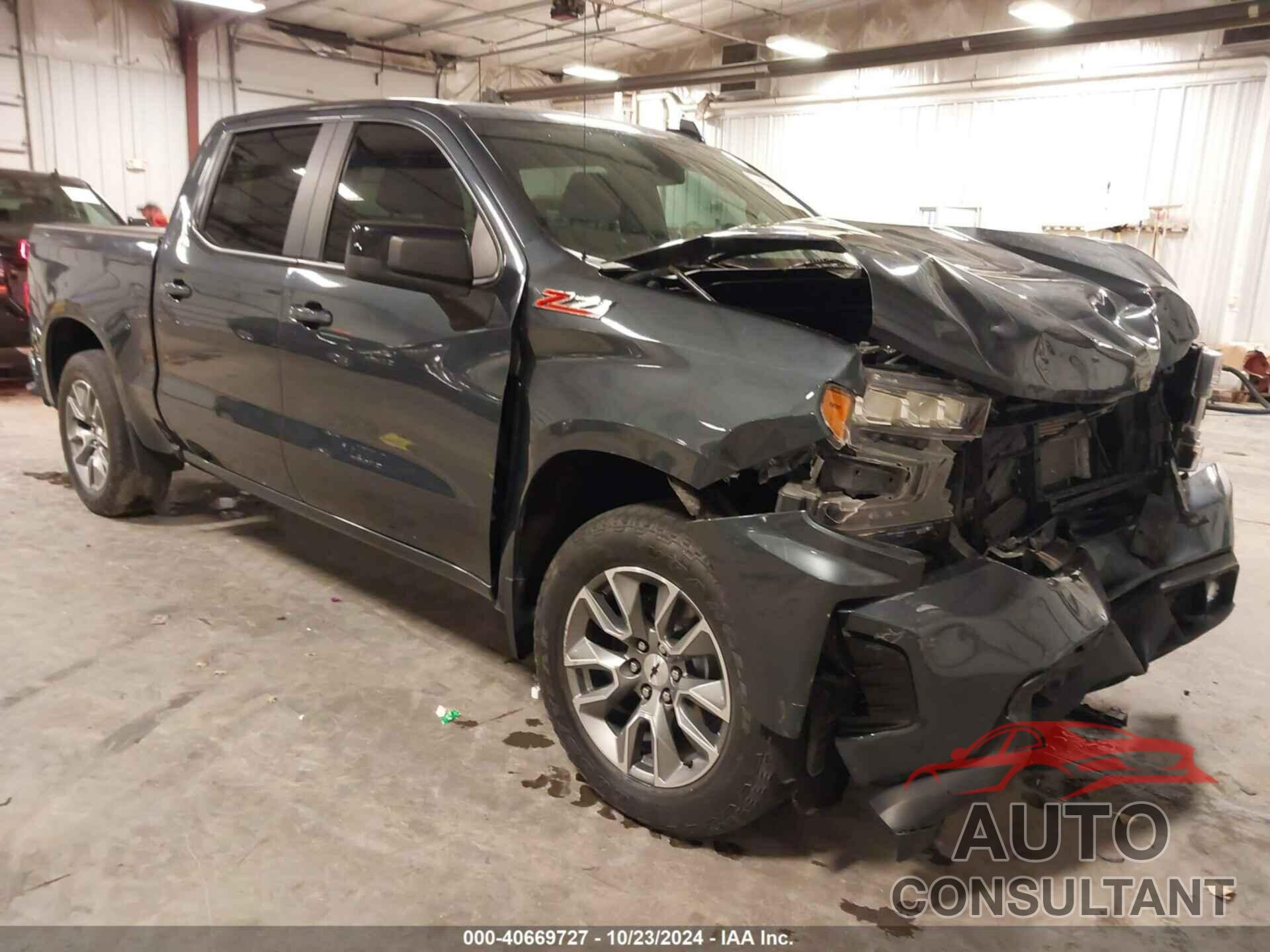 CHEVROLET SILVERADO 1500 2021 - 1GCUYEETXMZ380511