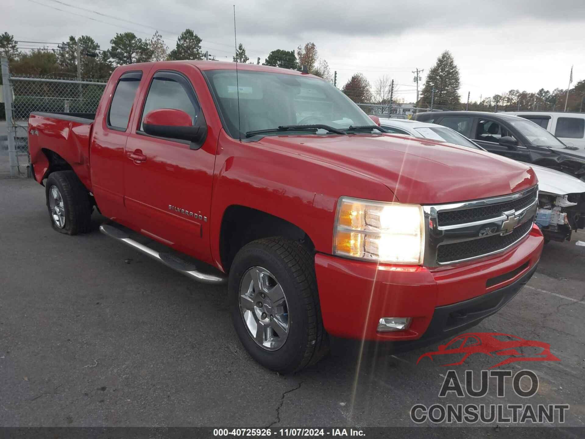 CHEVROLET SILVERADO 1500 2009 - 1GCEK39J49Z120468