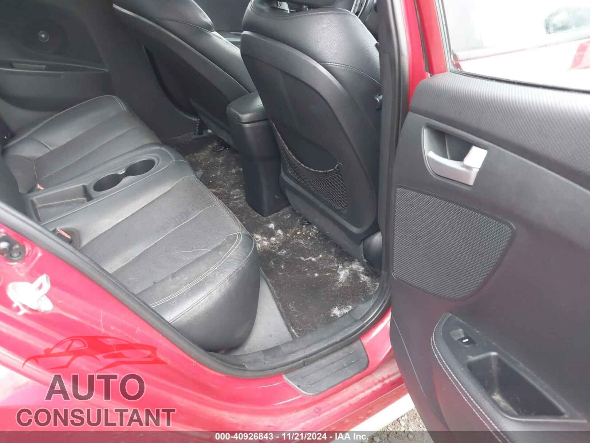 HYUNDAI VELOSTER 2013 - KMHTC6AE3DU173541