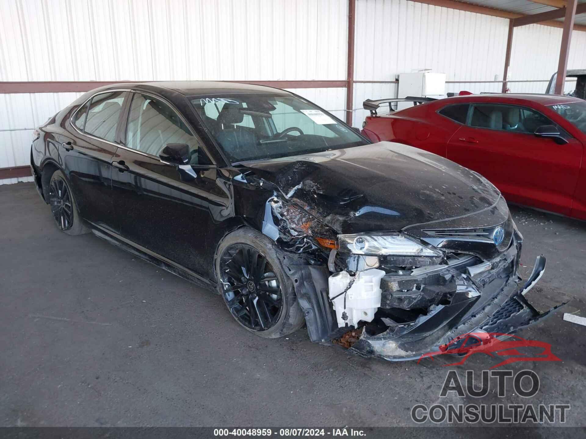 TOYOTA CAMRY 2022 - 4T1K31AK5NU584347