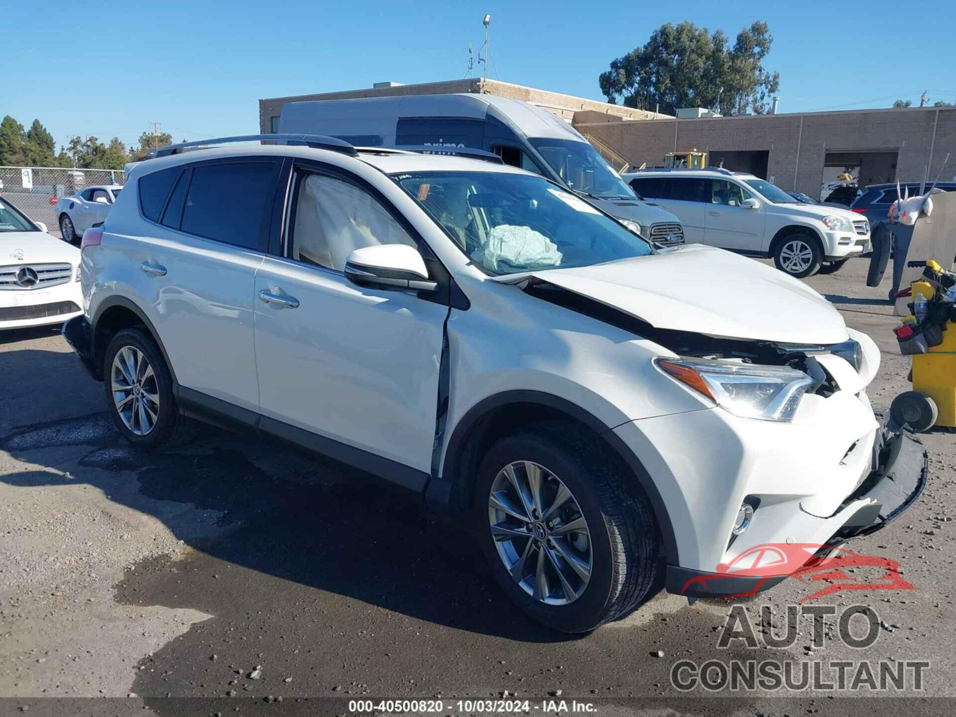 TOYOTA RAV4 2017 - JTMYFREV2HJ708458