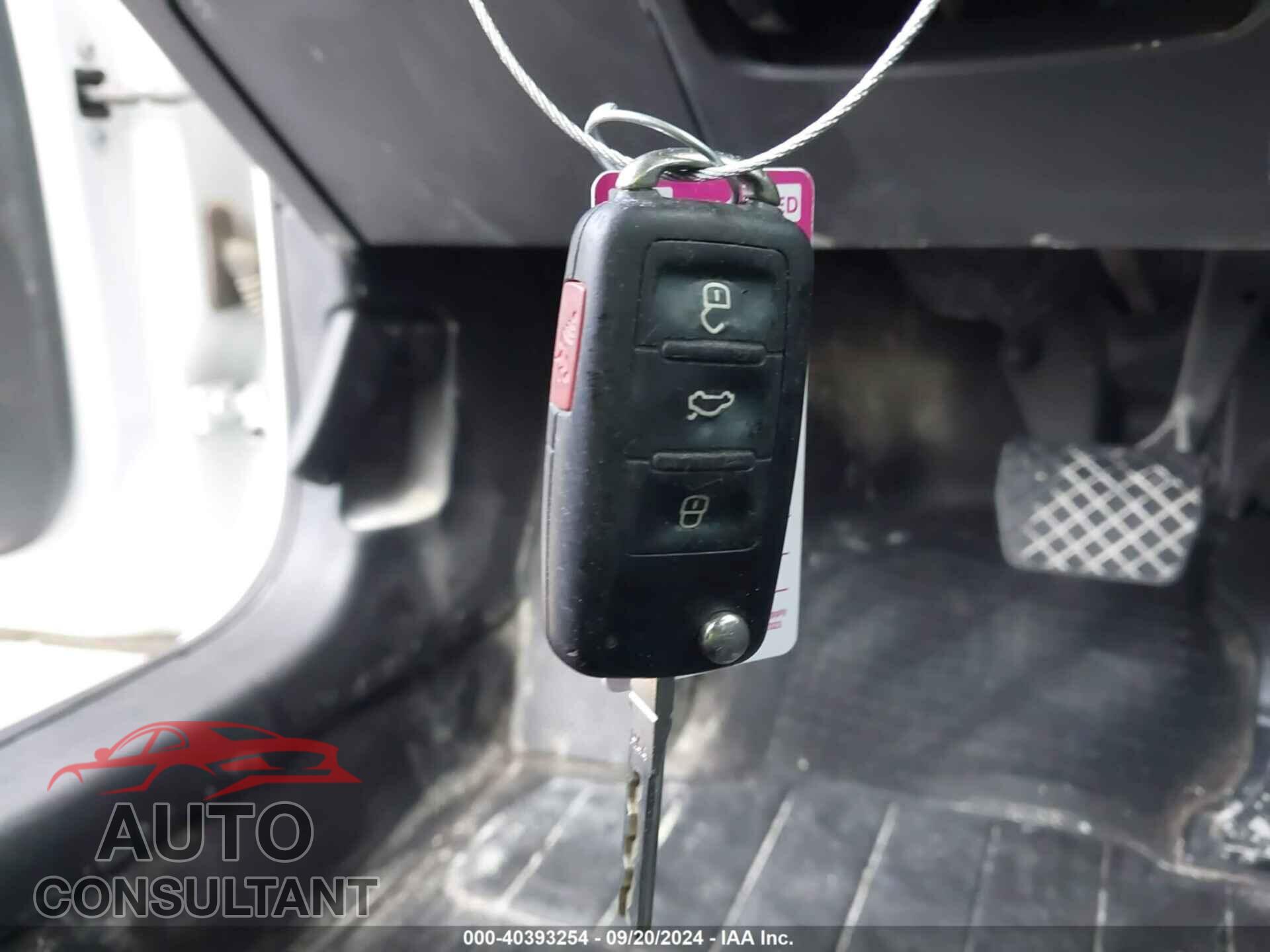 VOLKSWAGEN JETTA 2017 - 3VWDB7AJ3HM204065
