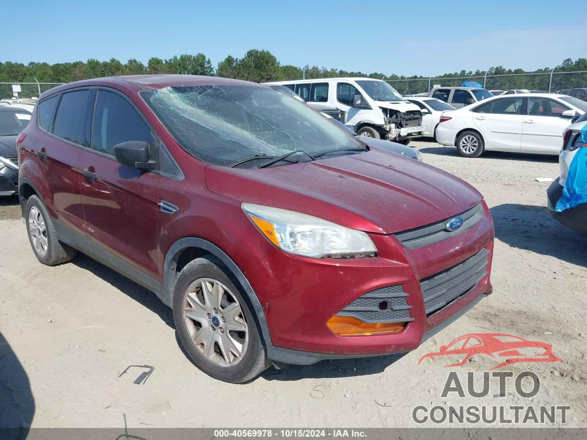 FORD ESCAPE 2016 - 1FMCU0F70GUB52445