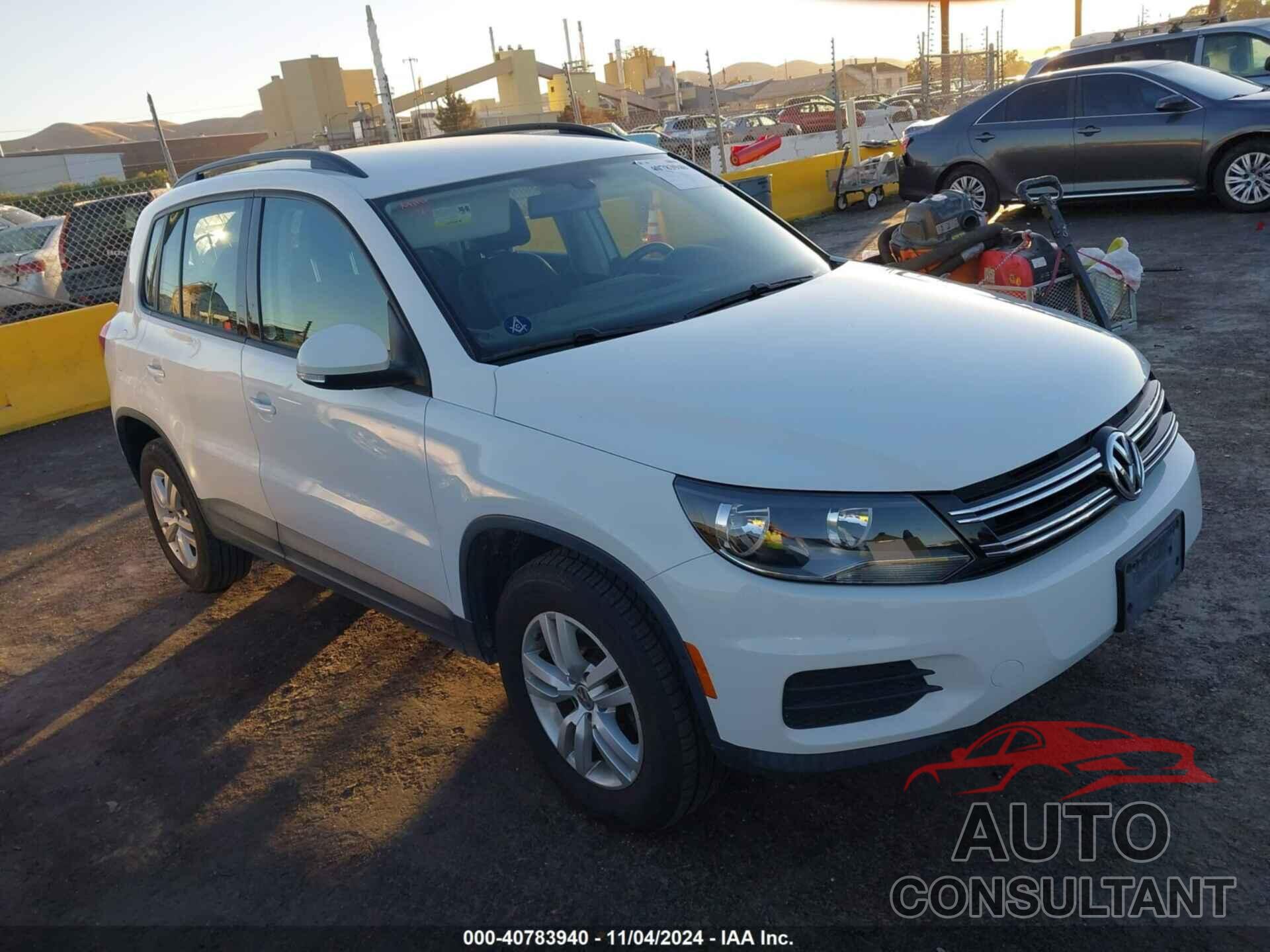 VOLKSWAGEN TIGUAN 2016 - WVGAV7AX1GW506692