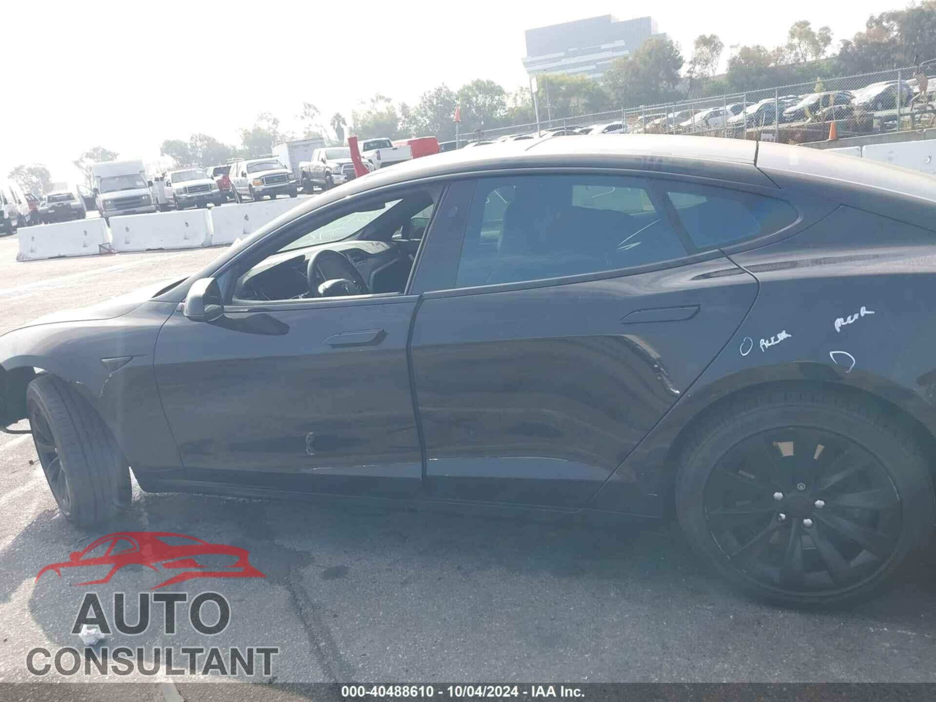 TESLA MODEL S 2017 - 5YJSA1E26HF216034