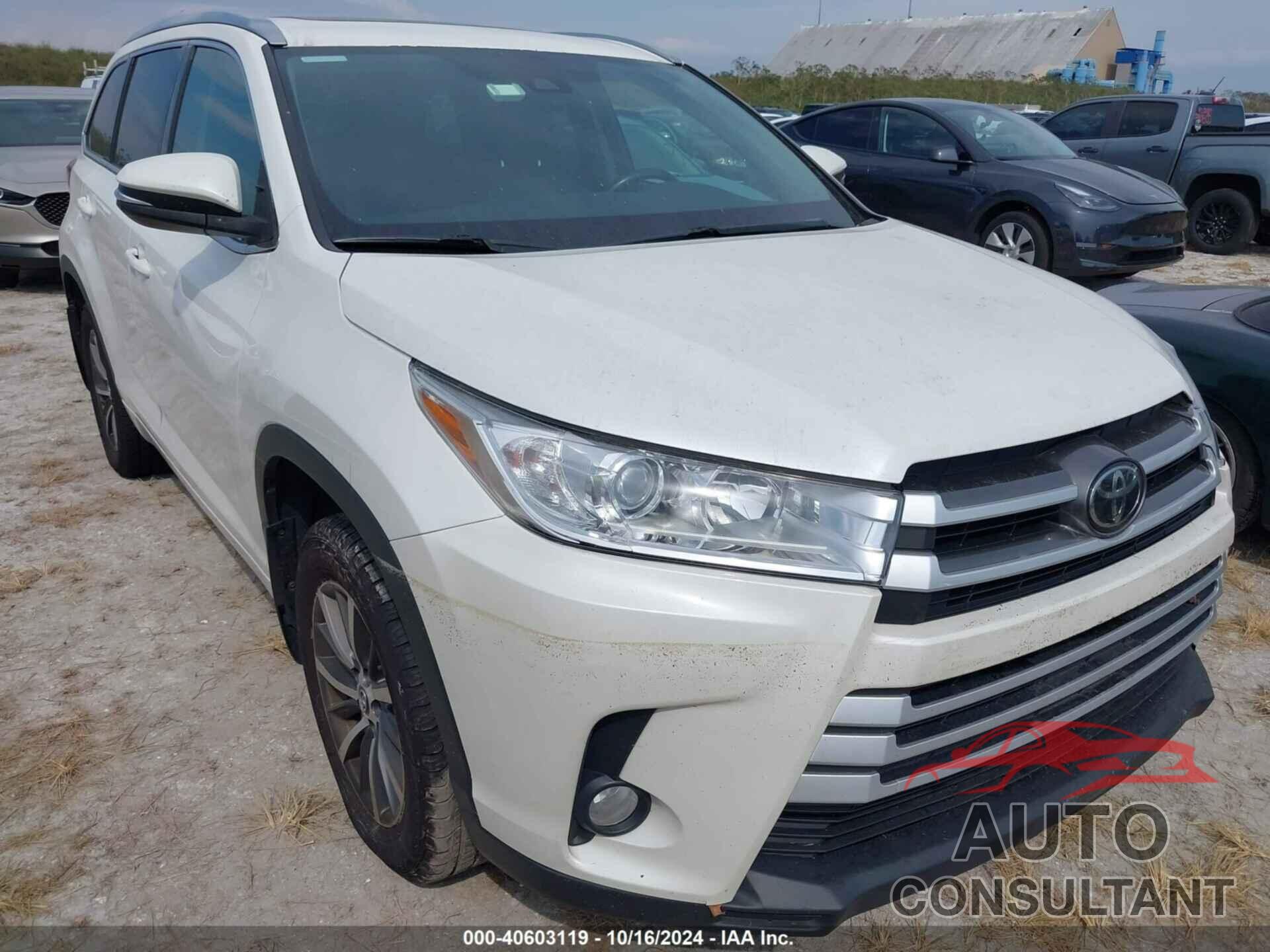 TOYOTA HIGHLANDER 2017 - 5TDJZRFH7HS419726