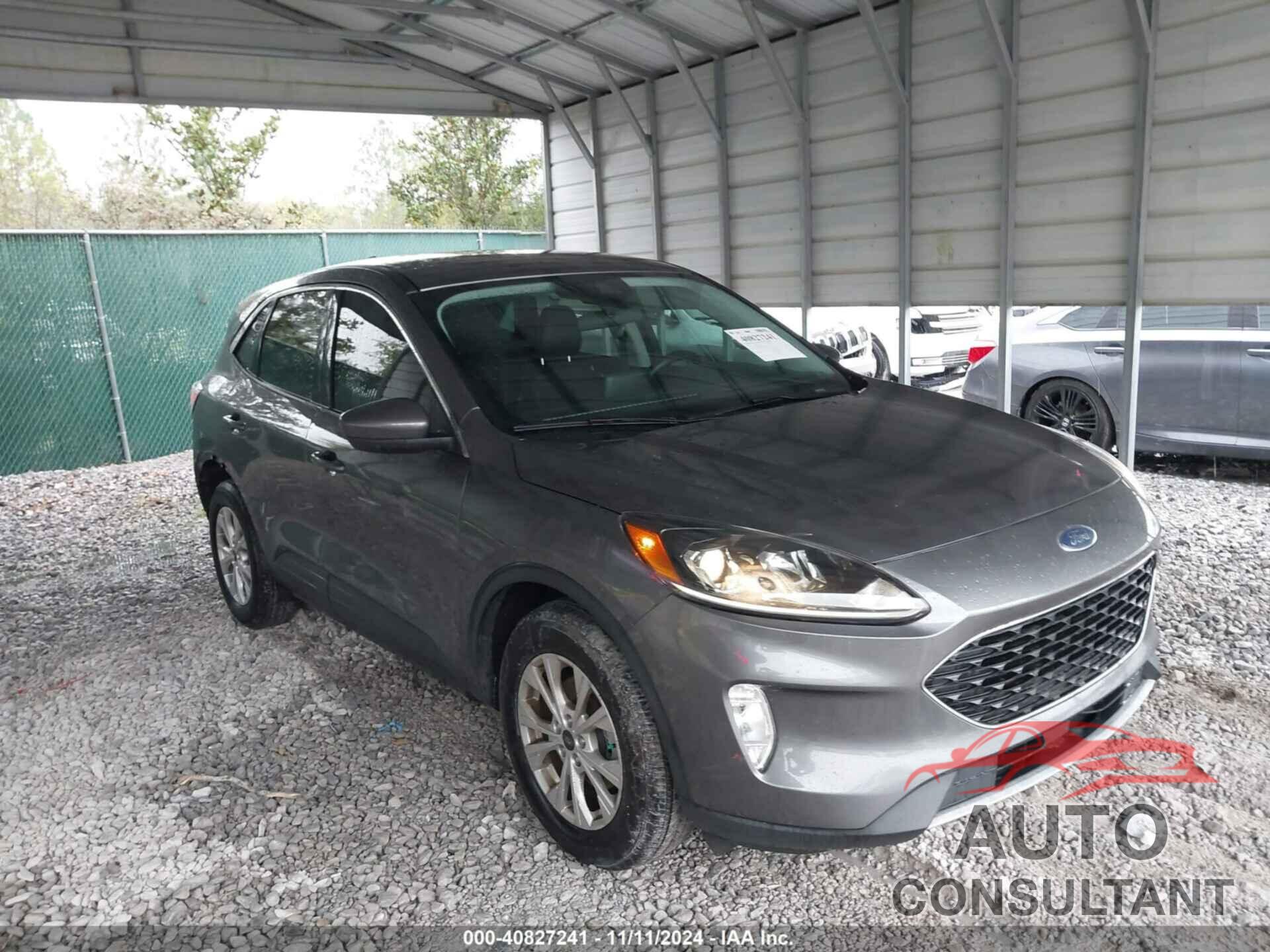 FORD ESCAPE 2022 - 1FMCU9H90NUA14095