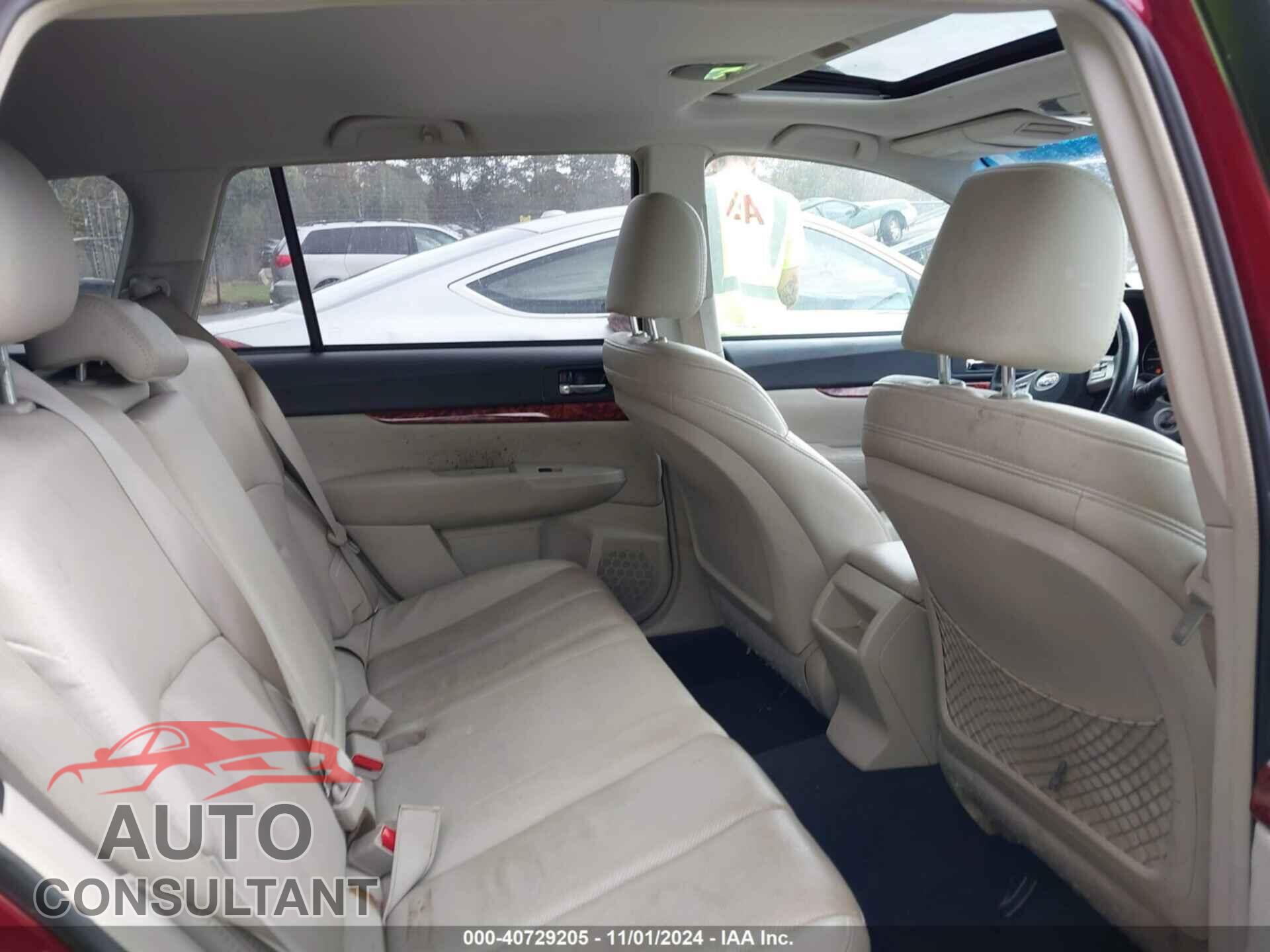 SUBARU OUTBACK 2011 - 4S4BRBKC0B3342367