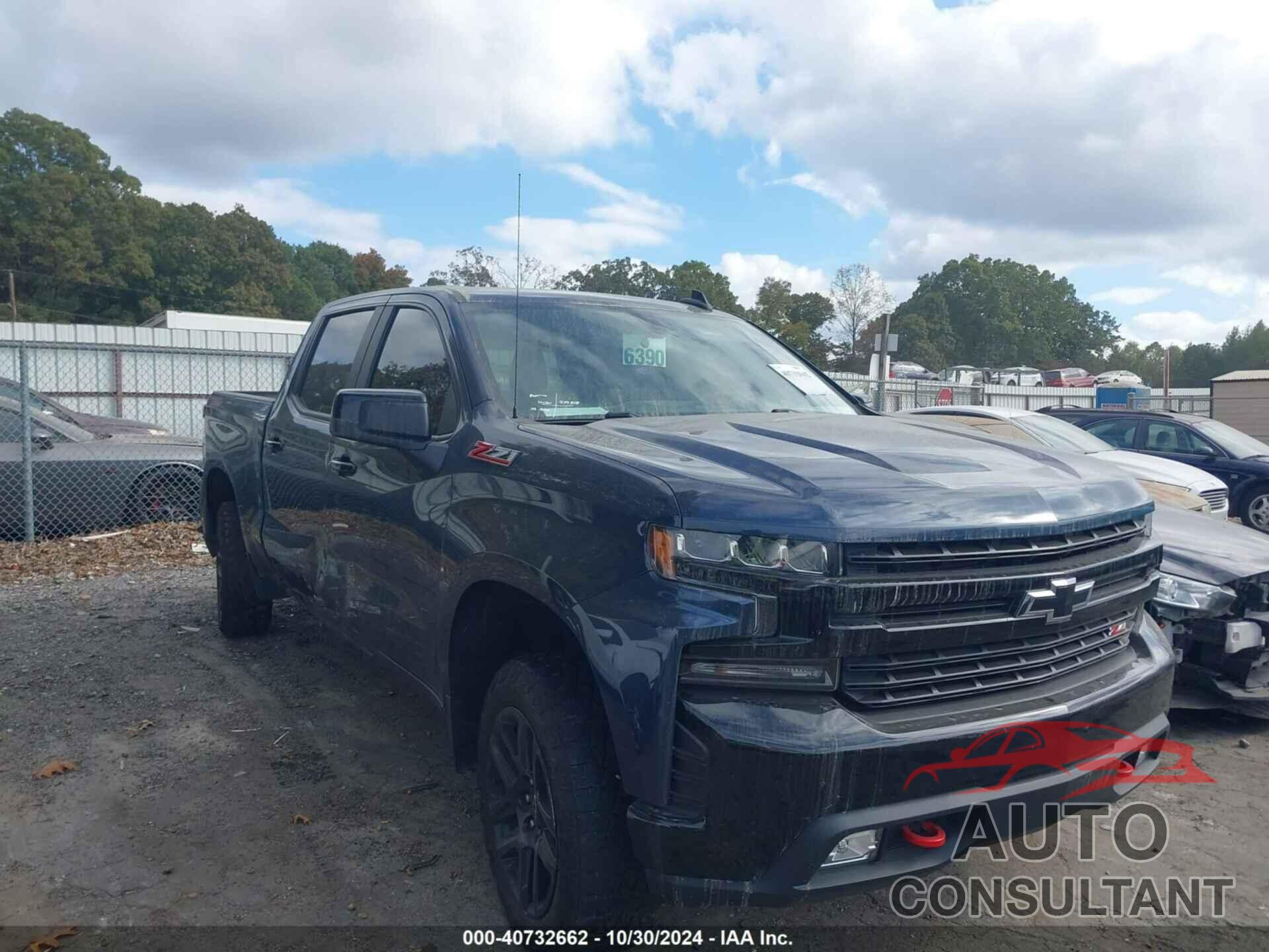 CHEVROLET SILVERADO 1500 2021 - 1GCPYFED6MZ369338