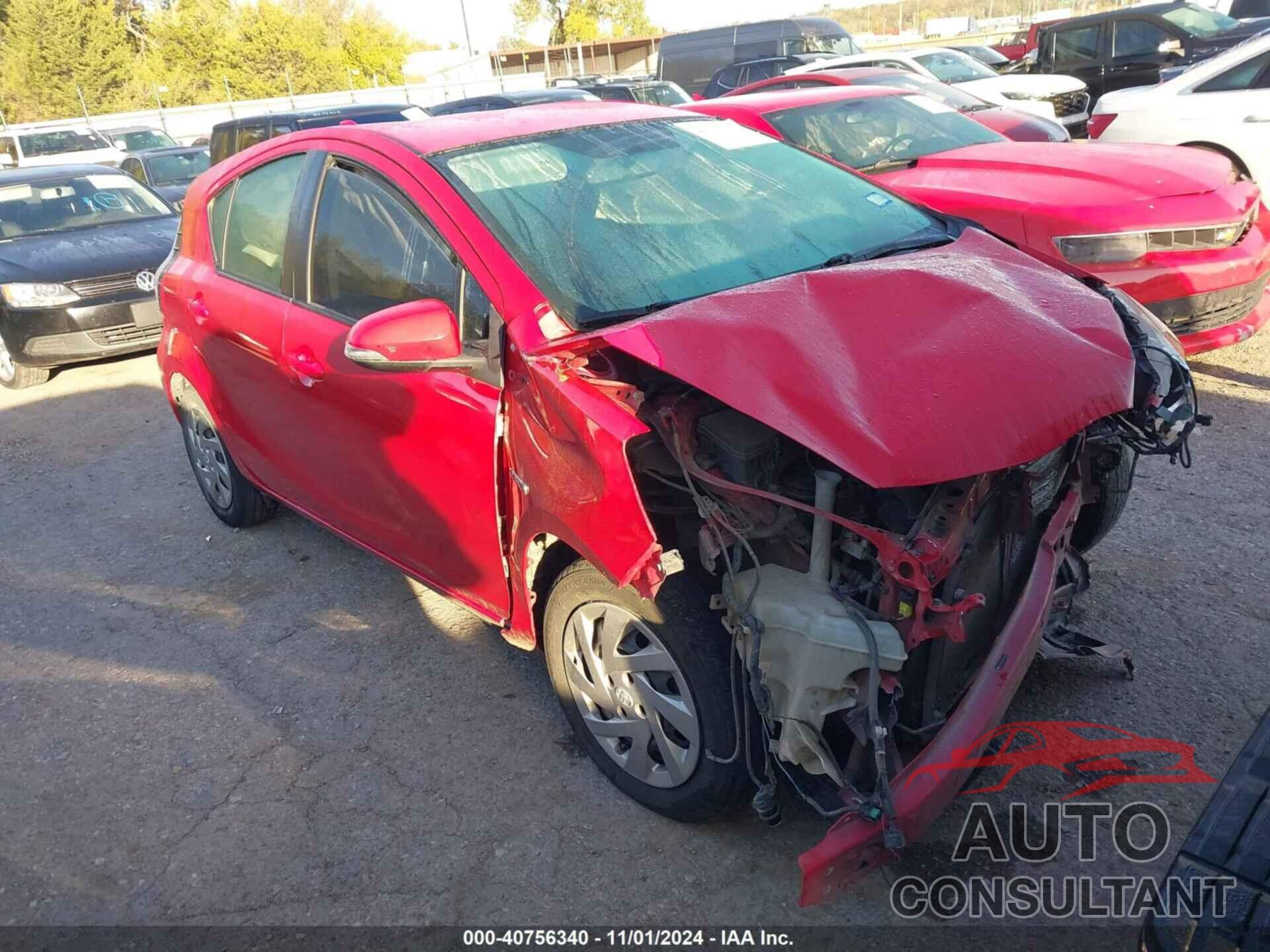 TOYOTA PRIUS C 2015 - JTDKDTB32F1579677