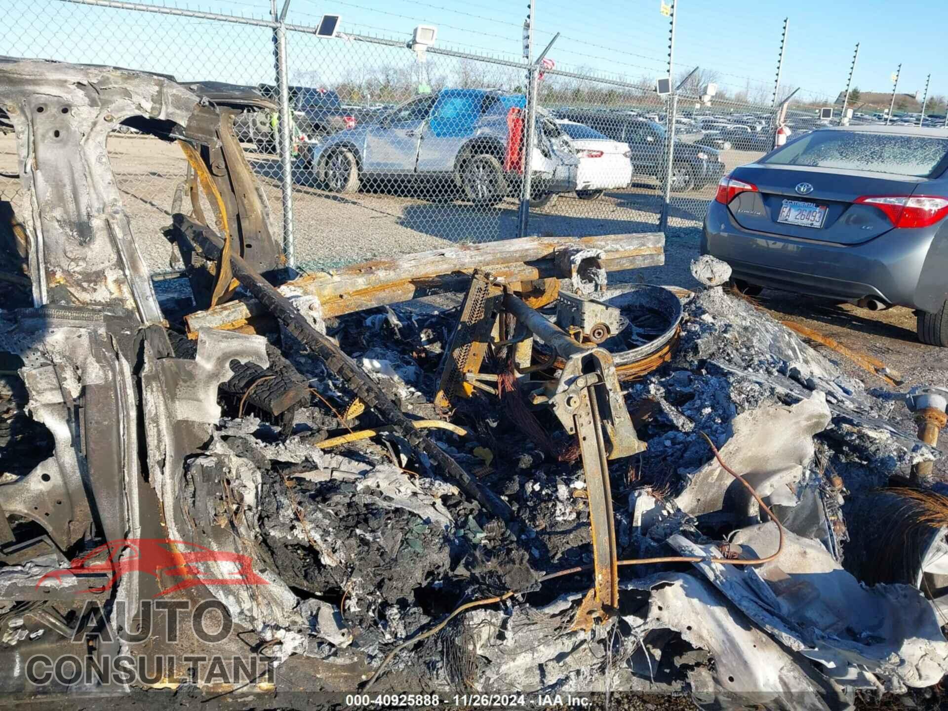 TESLA MODEL S 2012 - 5YJSA1DNXCFS00178