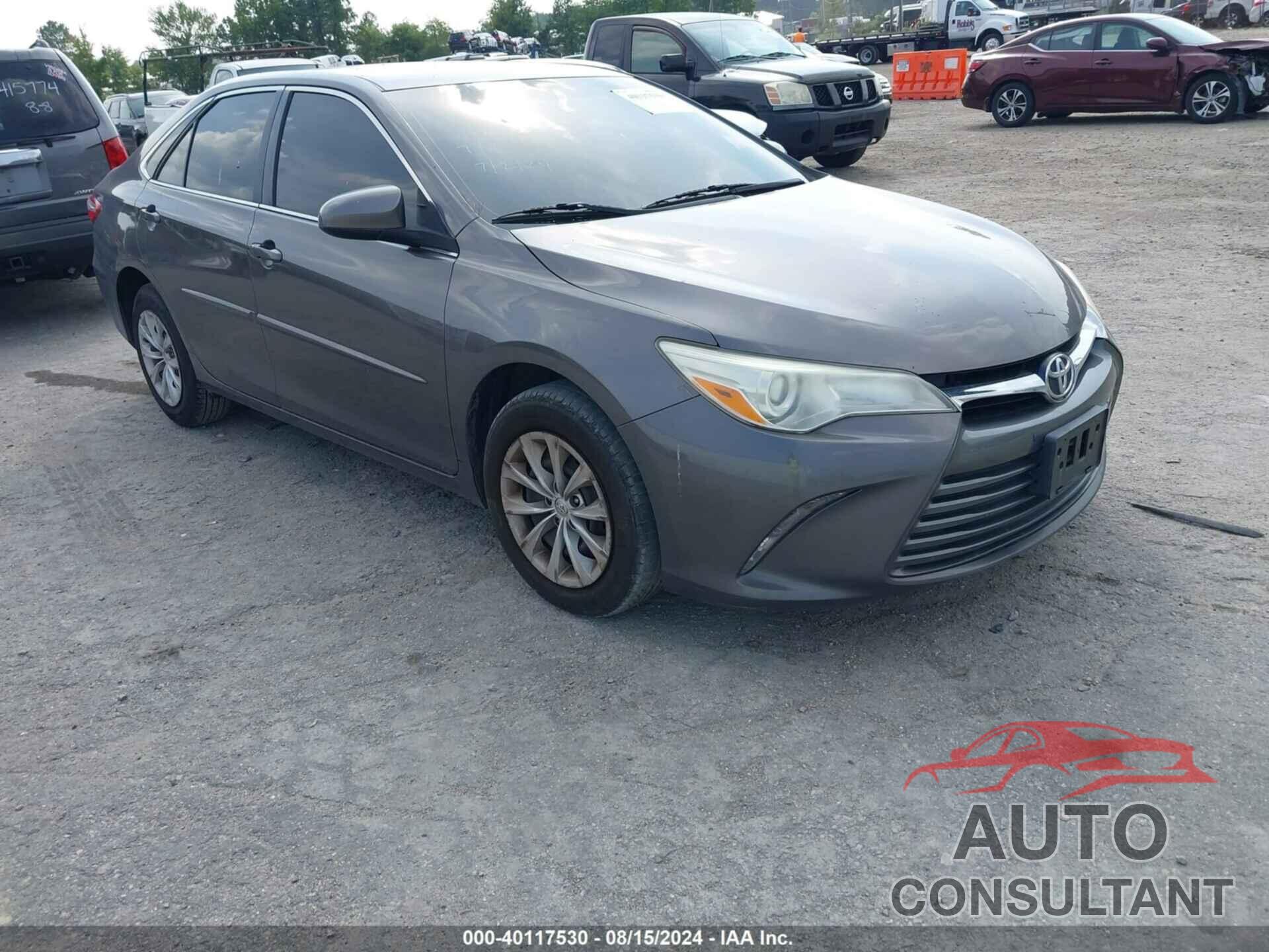 TOYOTA CAMRY 2016 - 4T4BF1FK3GR552585
