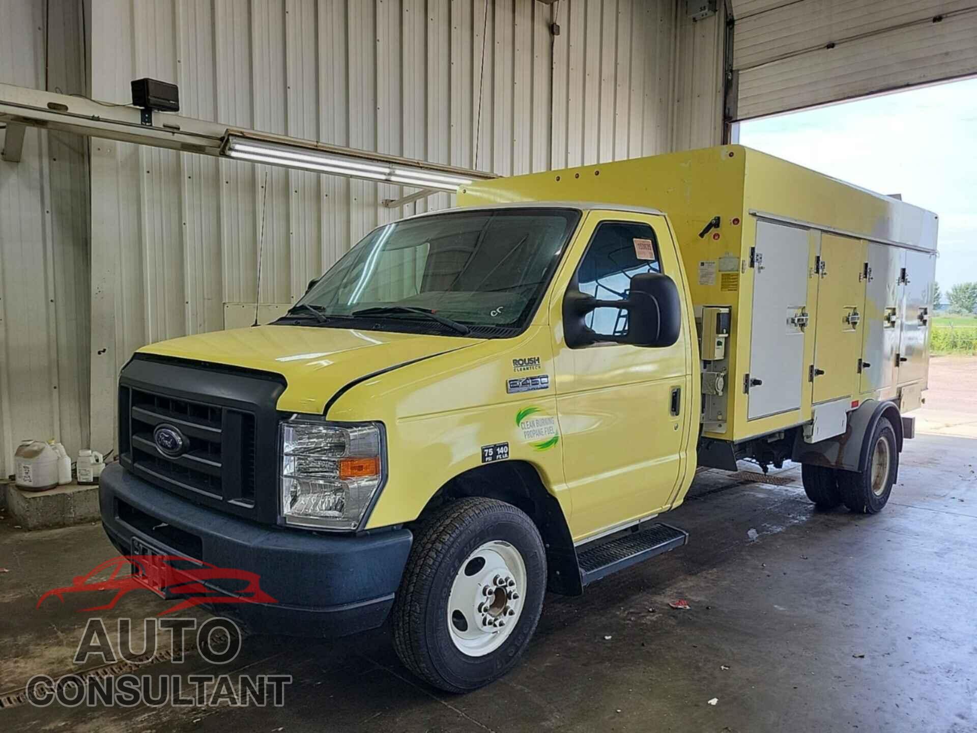 FORD ECONOLINE 2017 - 1FDXE4FSXHDC69042