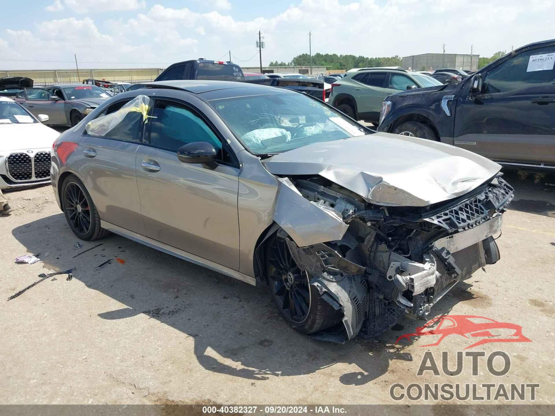 MERCEDES-BENZ A 220 2020 - WDD3G4EB5LW036512