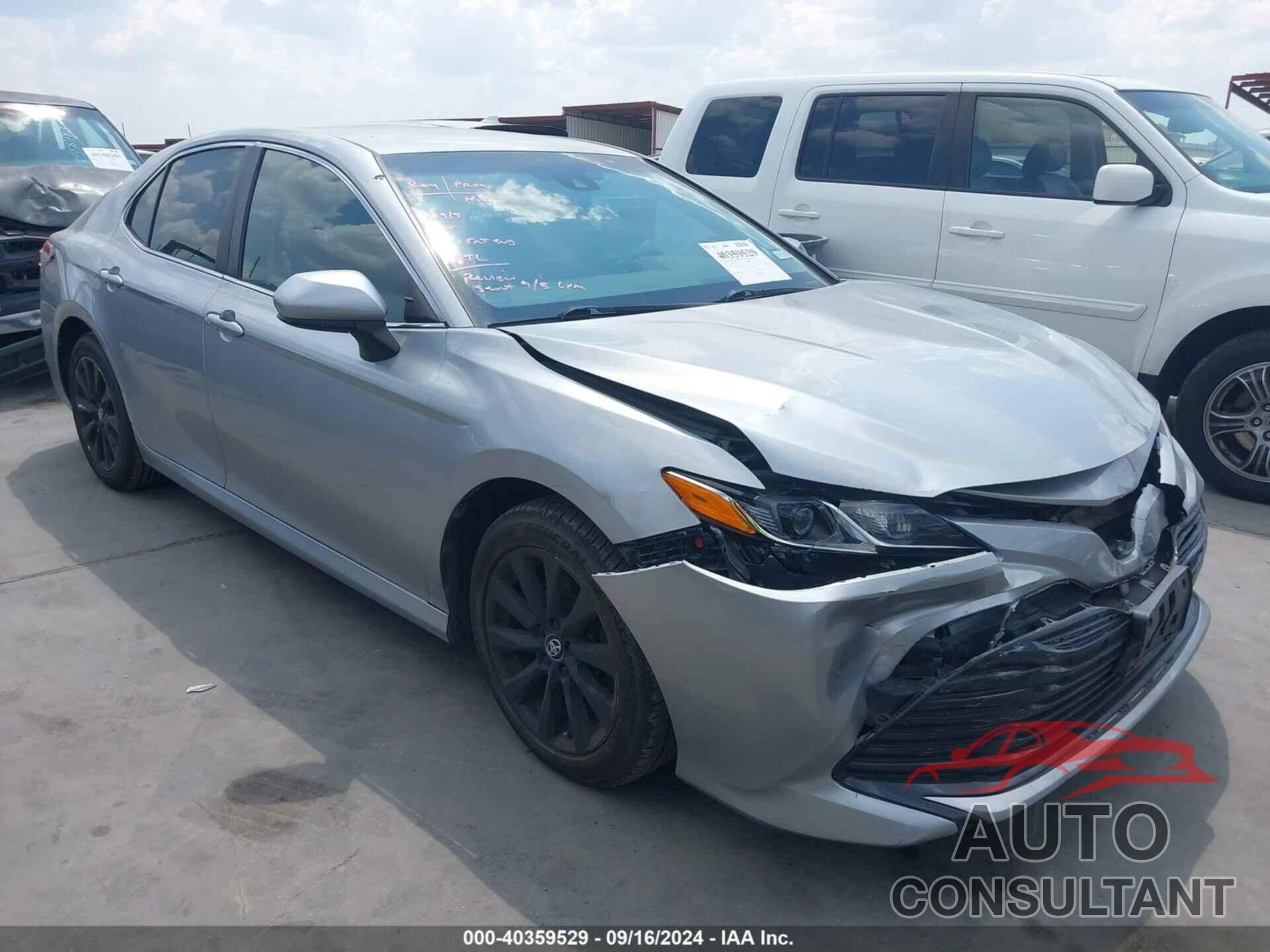 TOYOTA CAMRY 2018 - 4T1B11HK6JU575050