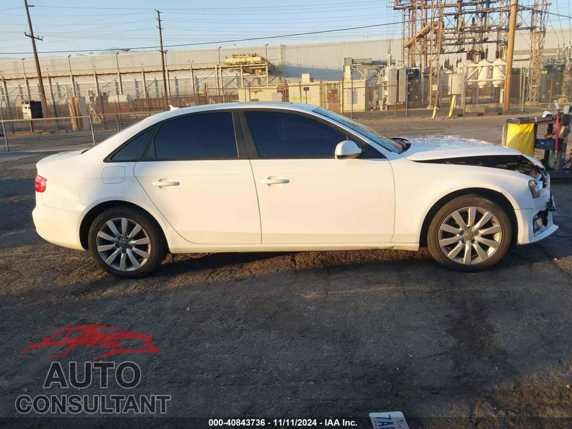 AUDI A4 2013 - WAUAFAFL7DN044948