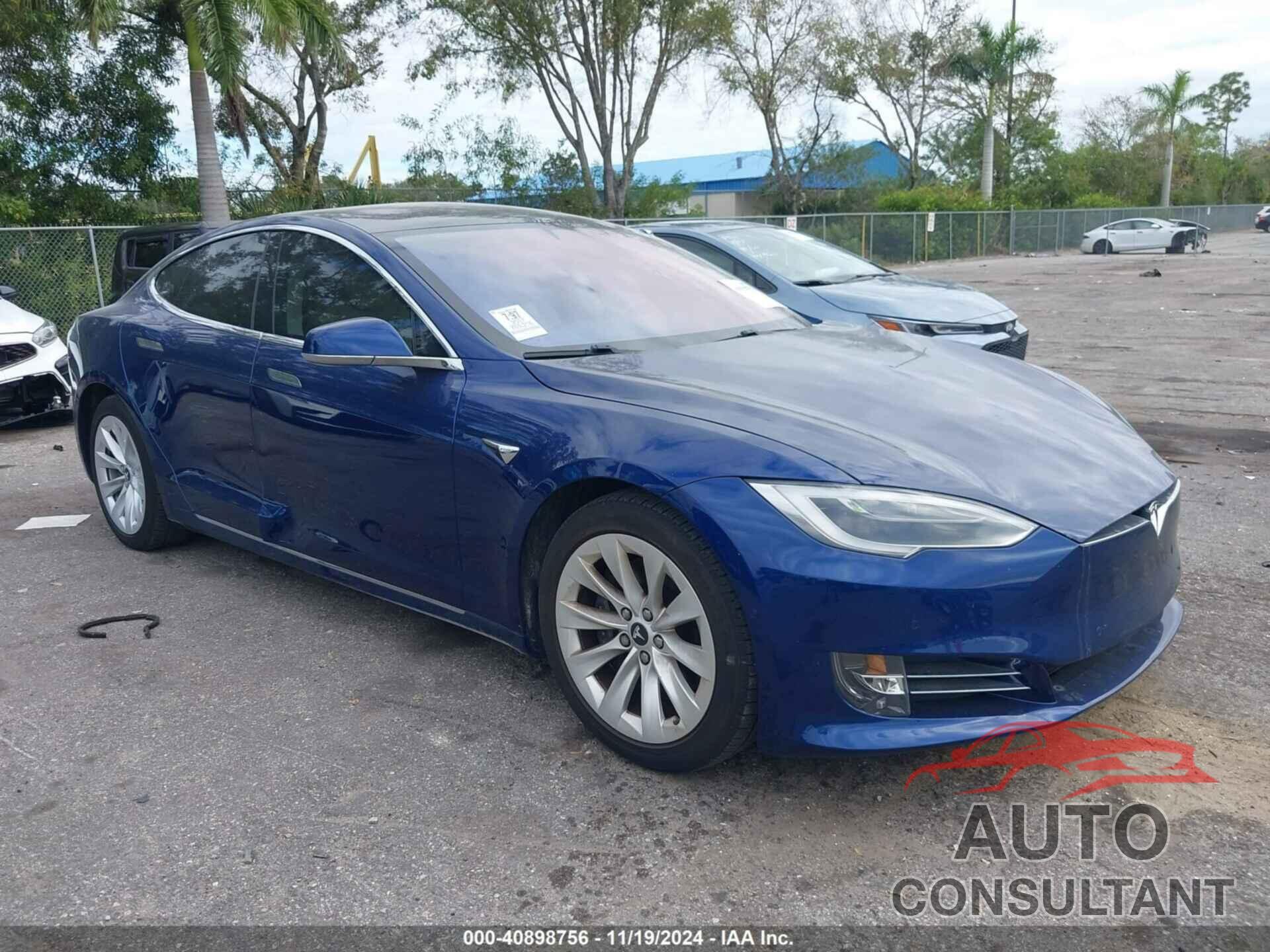 TESLA MODEL S 2017 - 5YJSA1E11HF209385