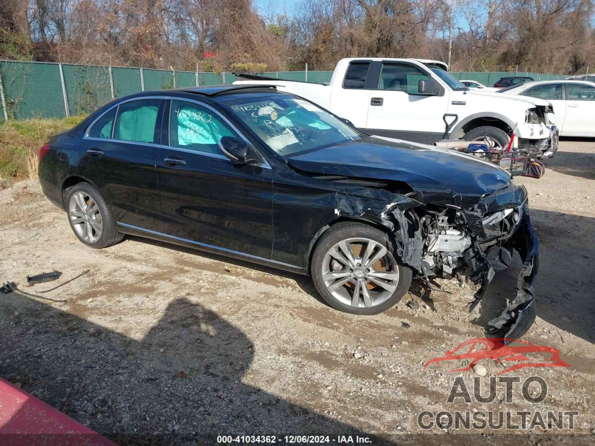 MERCEDES-BENZ C 300 2015 - 55SWF4KB1FU093876