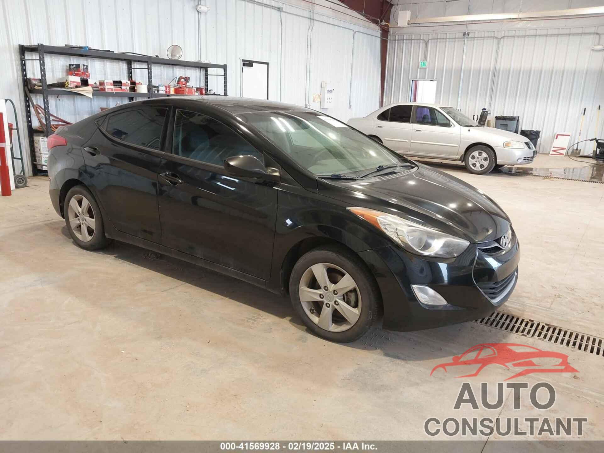 HYUNDAI ELANTRA 2013 - KMHDH4AEXDU678261