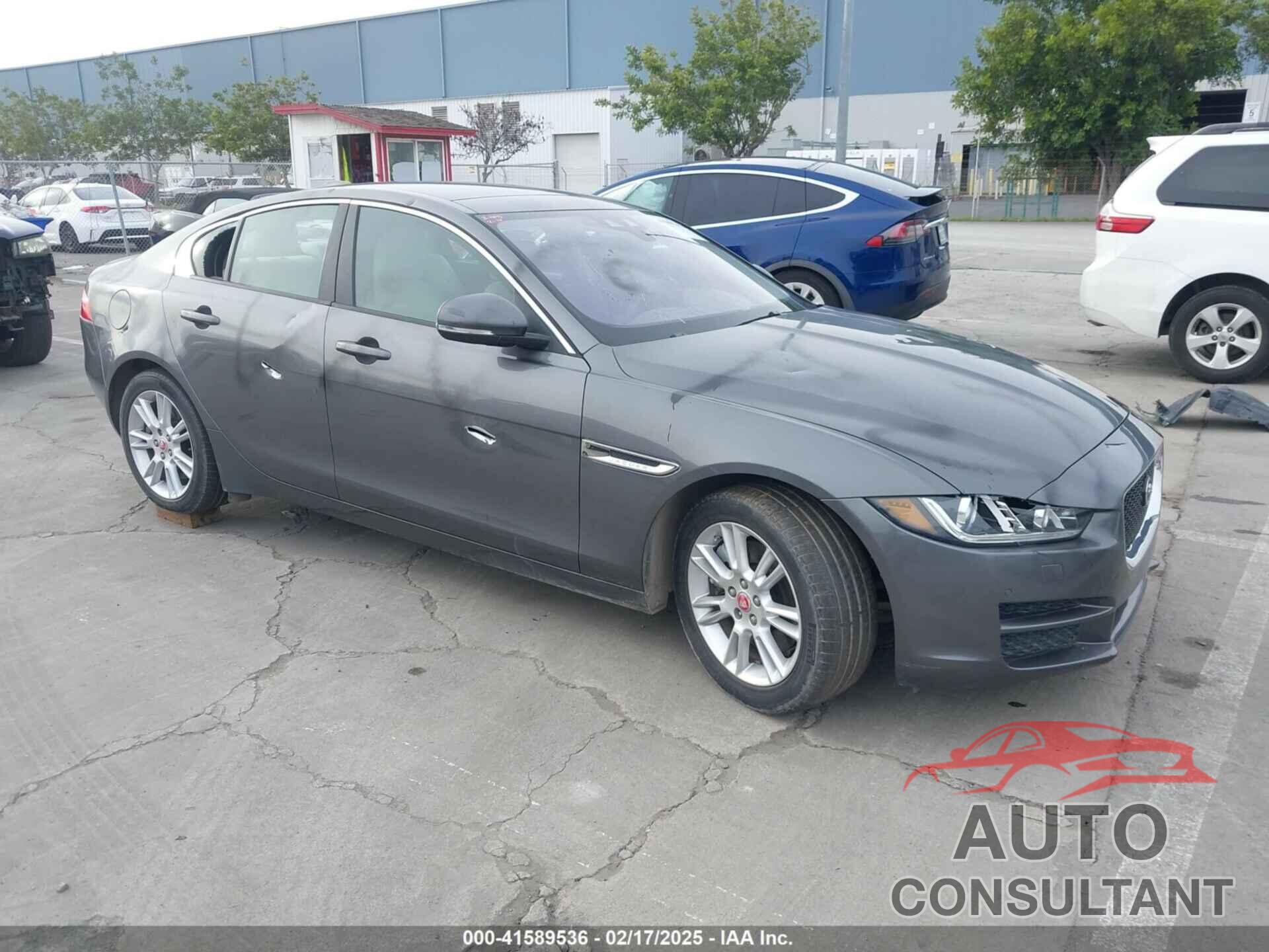 JAGUAR XE 2017 - SAJAD4BG0HA975017