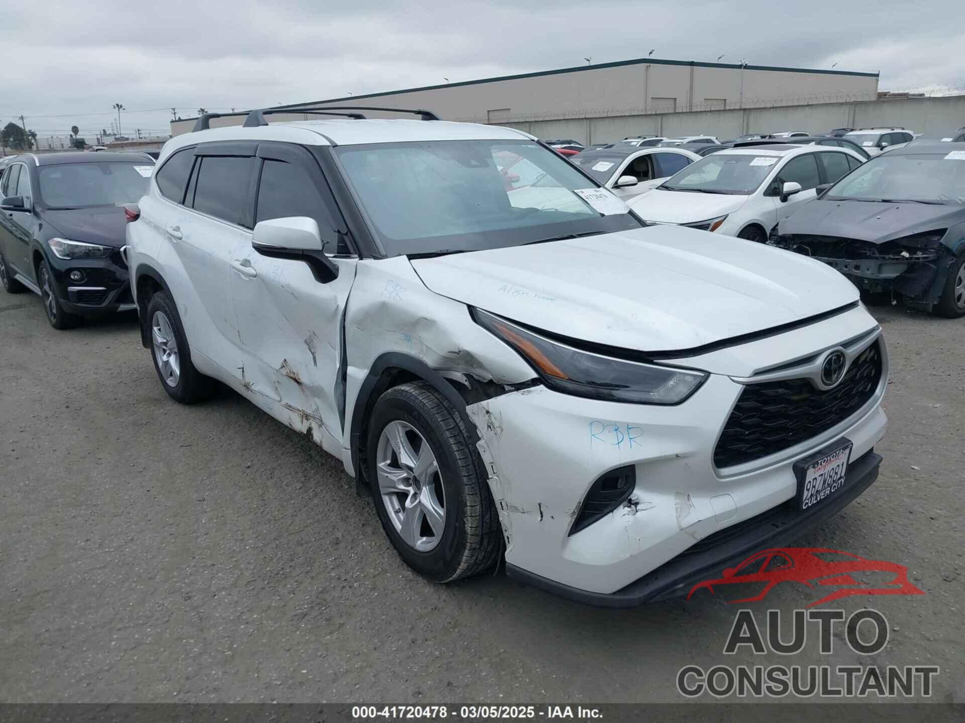 TOYOTA HIGHLANDER 2022 - 5TDZZRAH0NS553211