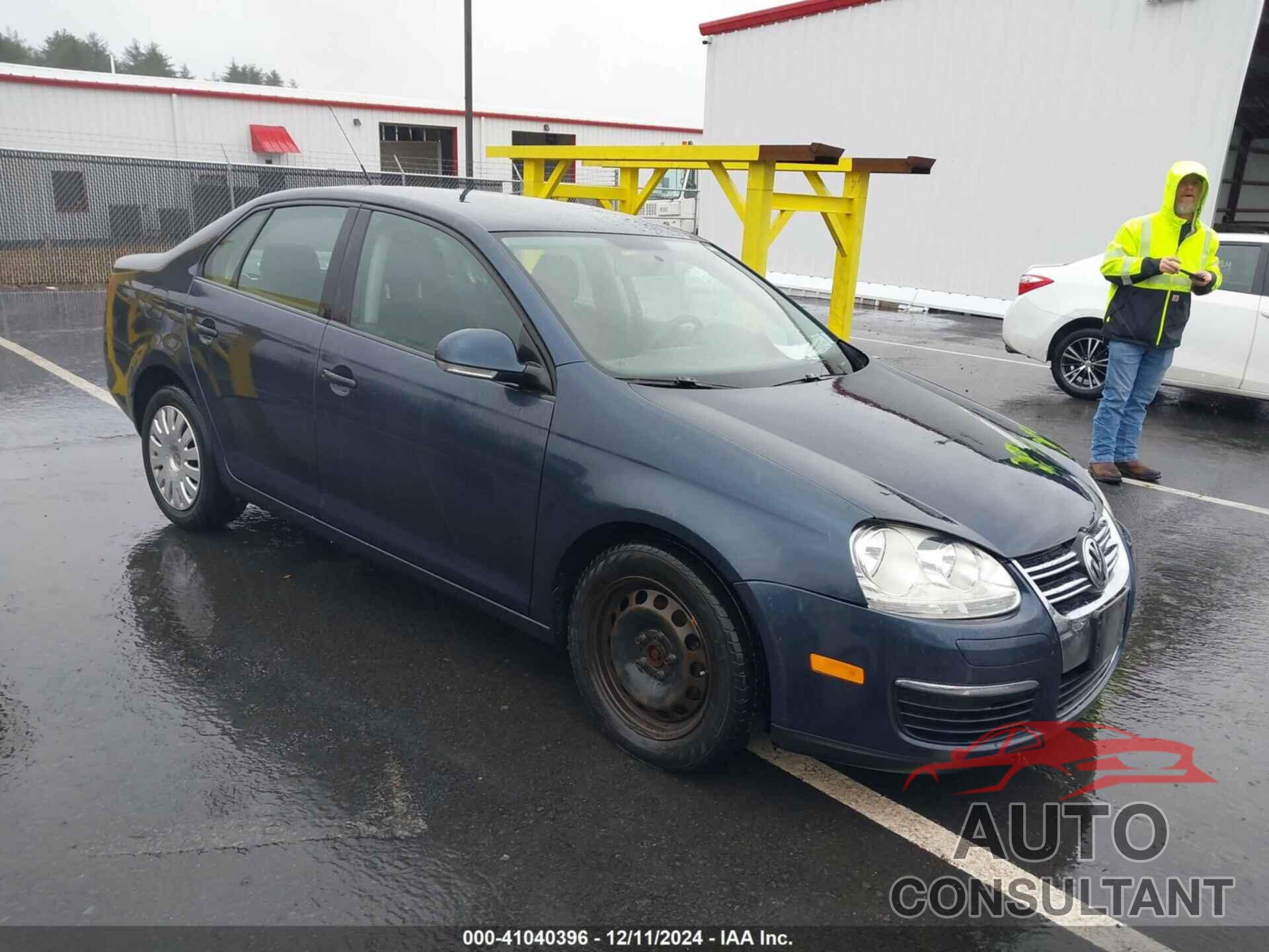 VOLKSWAGEN JETTA 2009 - 3VWJZ71K69M168834