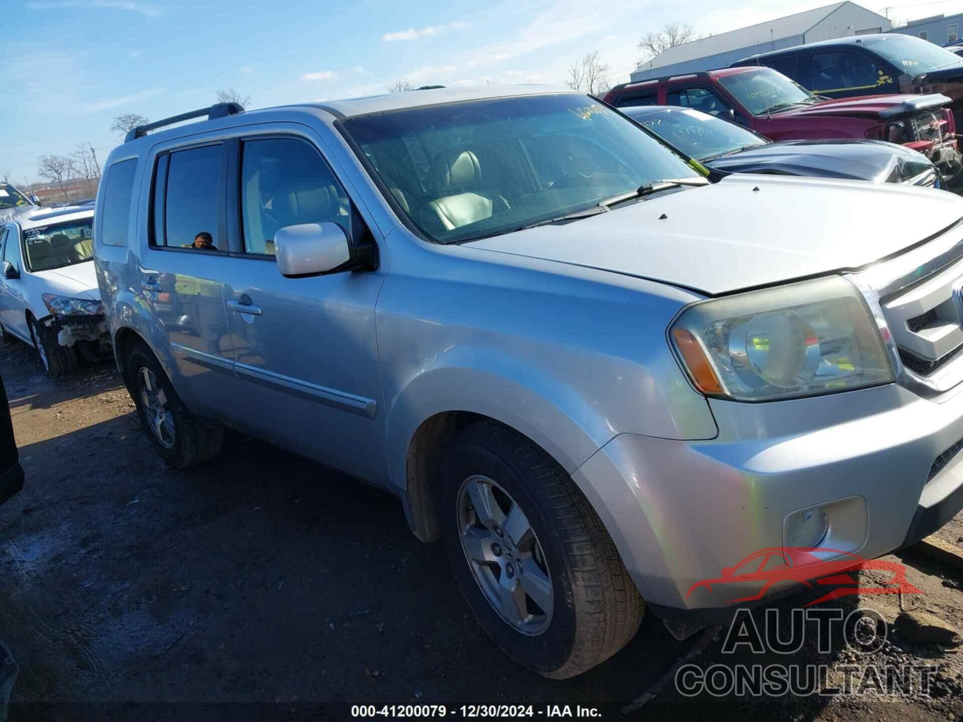 HONDA PILOT 2009 - 5FNYF48599B054520