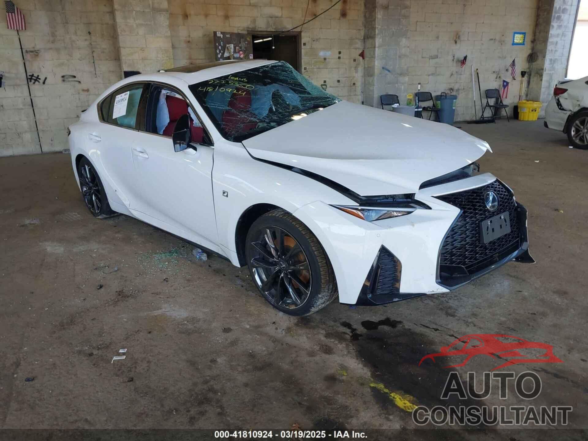 LEXUS IS 350 2022 - JTHGZ1E29N5026030