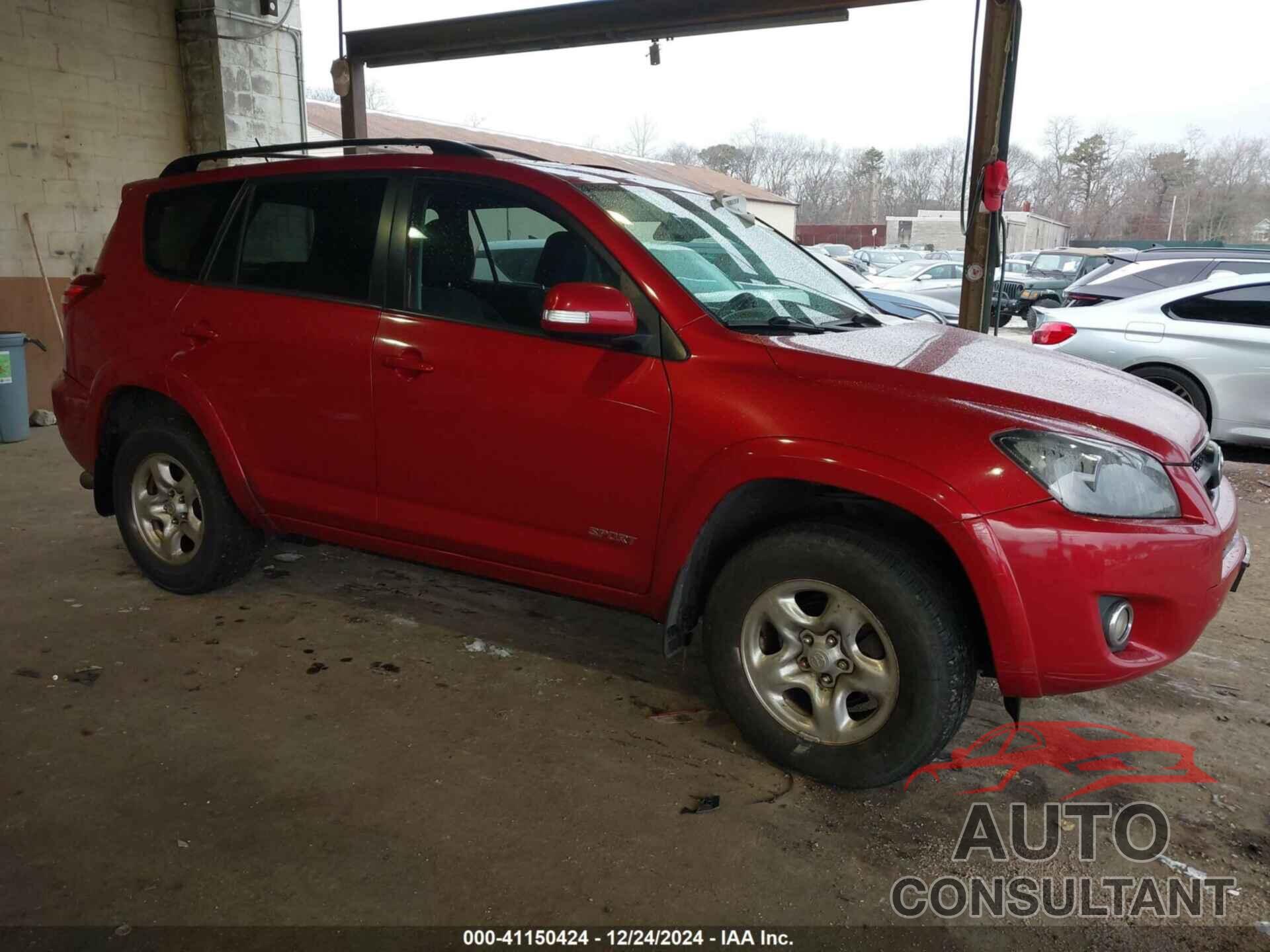 TOYOTA RAV4 2011 - JTMRF4DV4B5043488