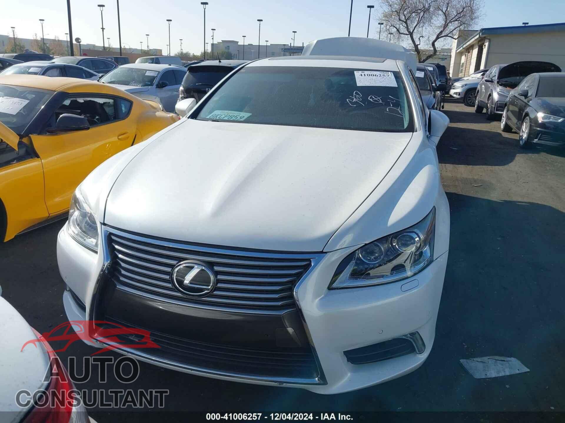 LEXUS LS 460 2017 - JTHBL5EF3H5143659