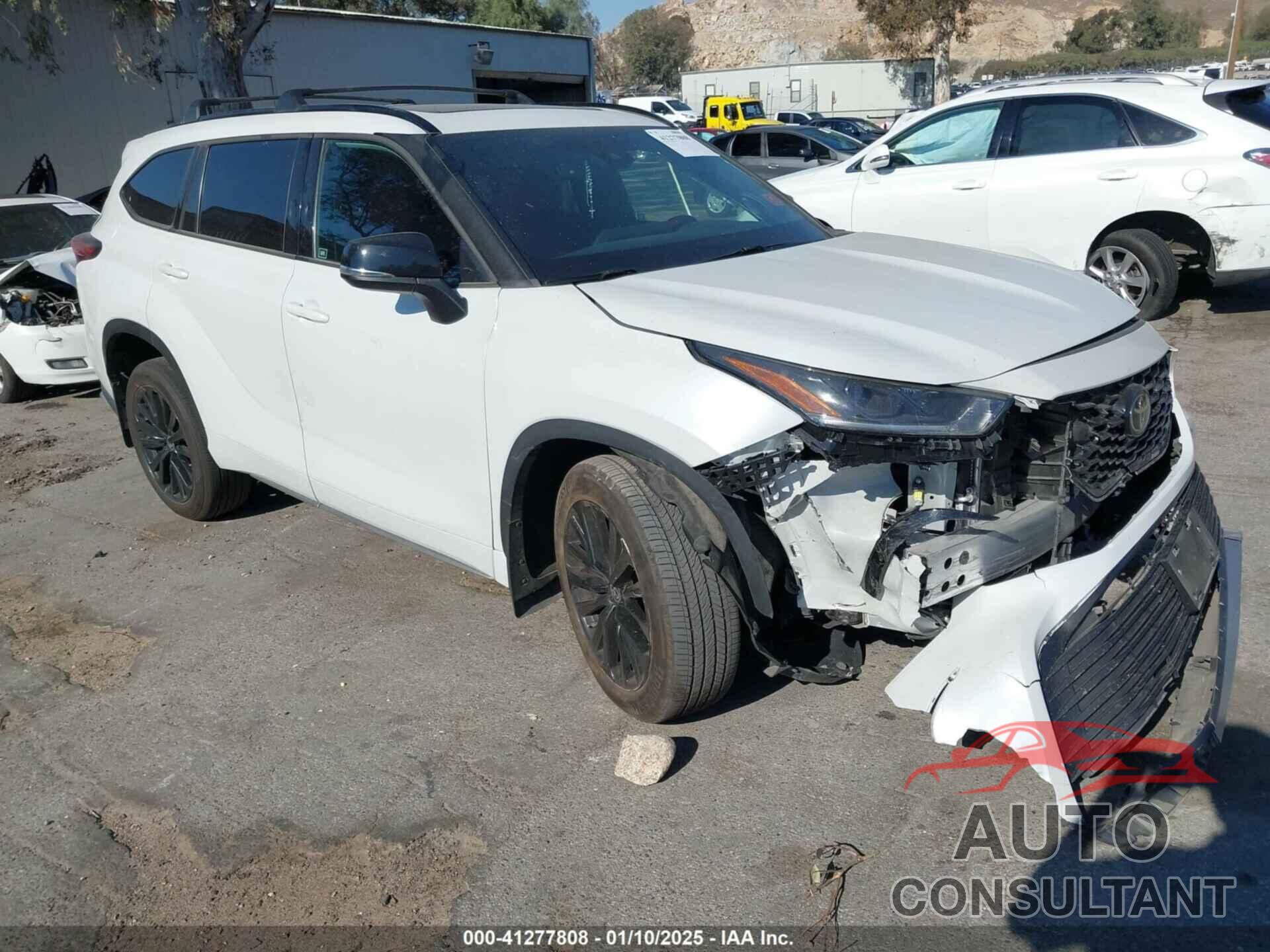 TOYOTA HIGHLANDER 2023 - 5TDKDRBH1PS019944
