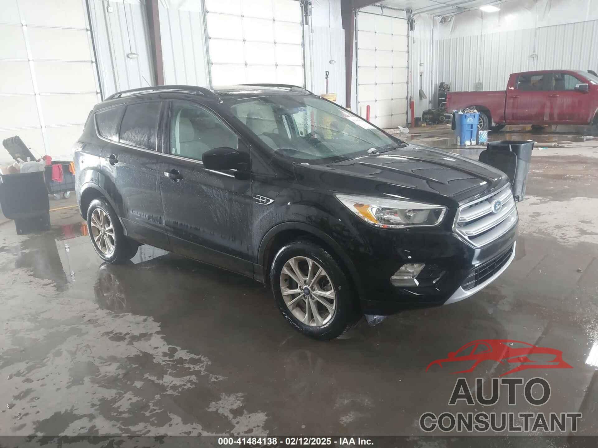 FORD ESCAPE 2018 - 1FMCU0G99JUC89312