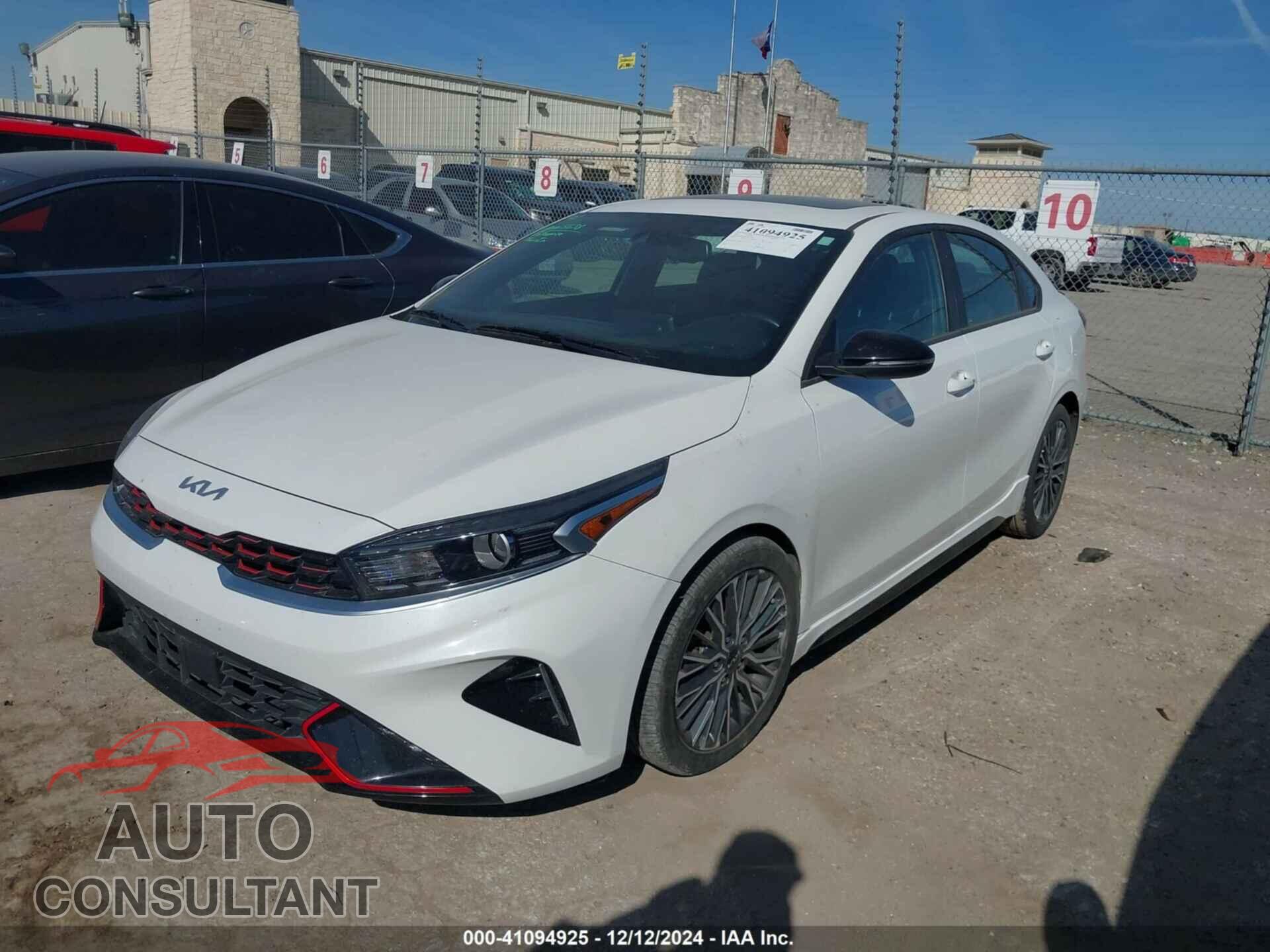 KIA FORTE 2023 - 3KPF54AD2PE619124