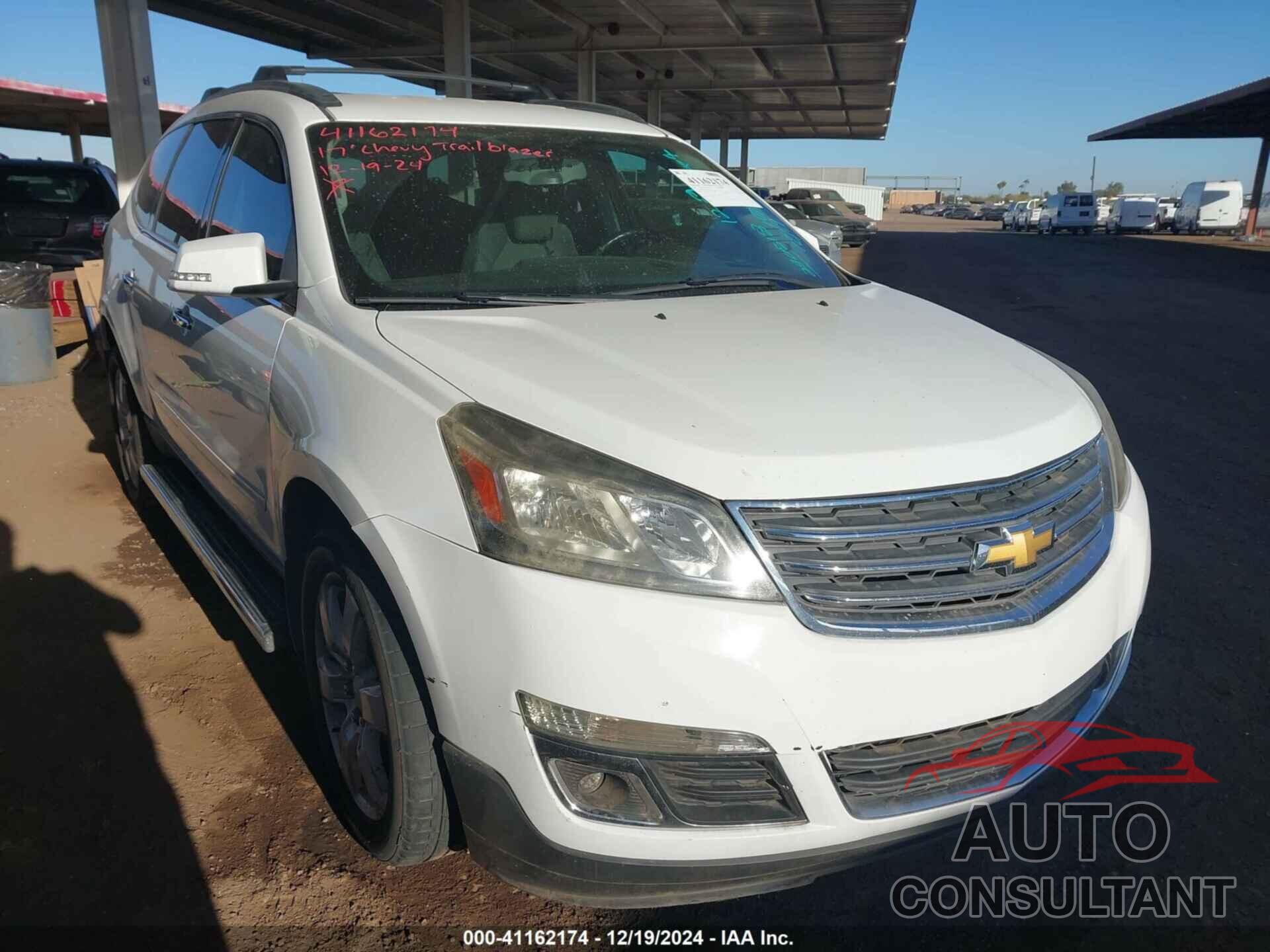 CHEVROLET TRAVERSE 2017 - 1GNKRGKD3HJ240518