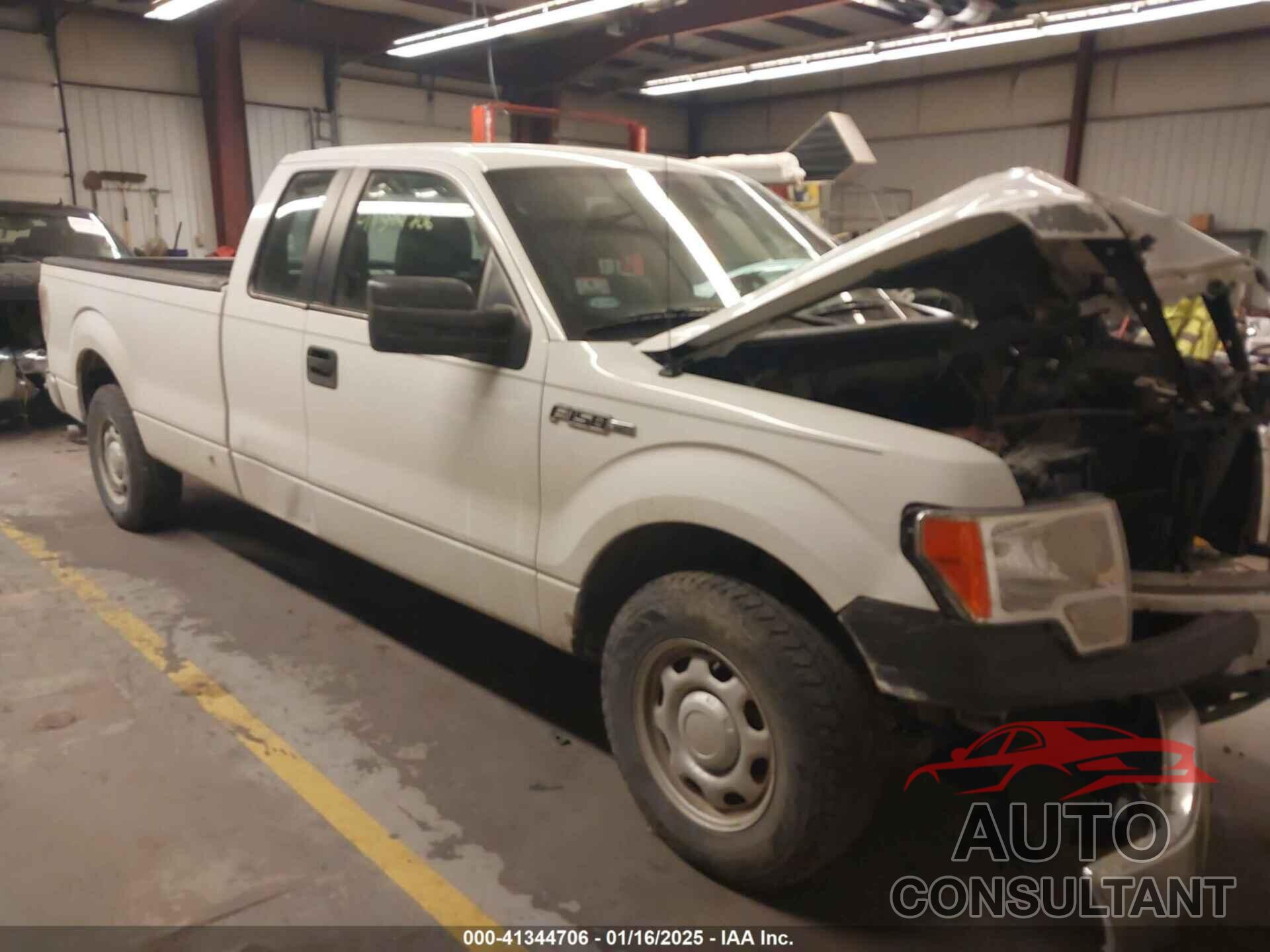 FORD F-150 2011 - 1FTVX1CF9BKE07832