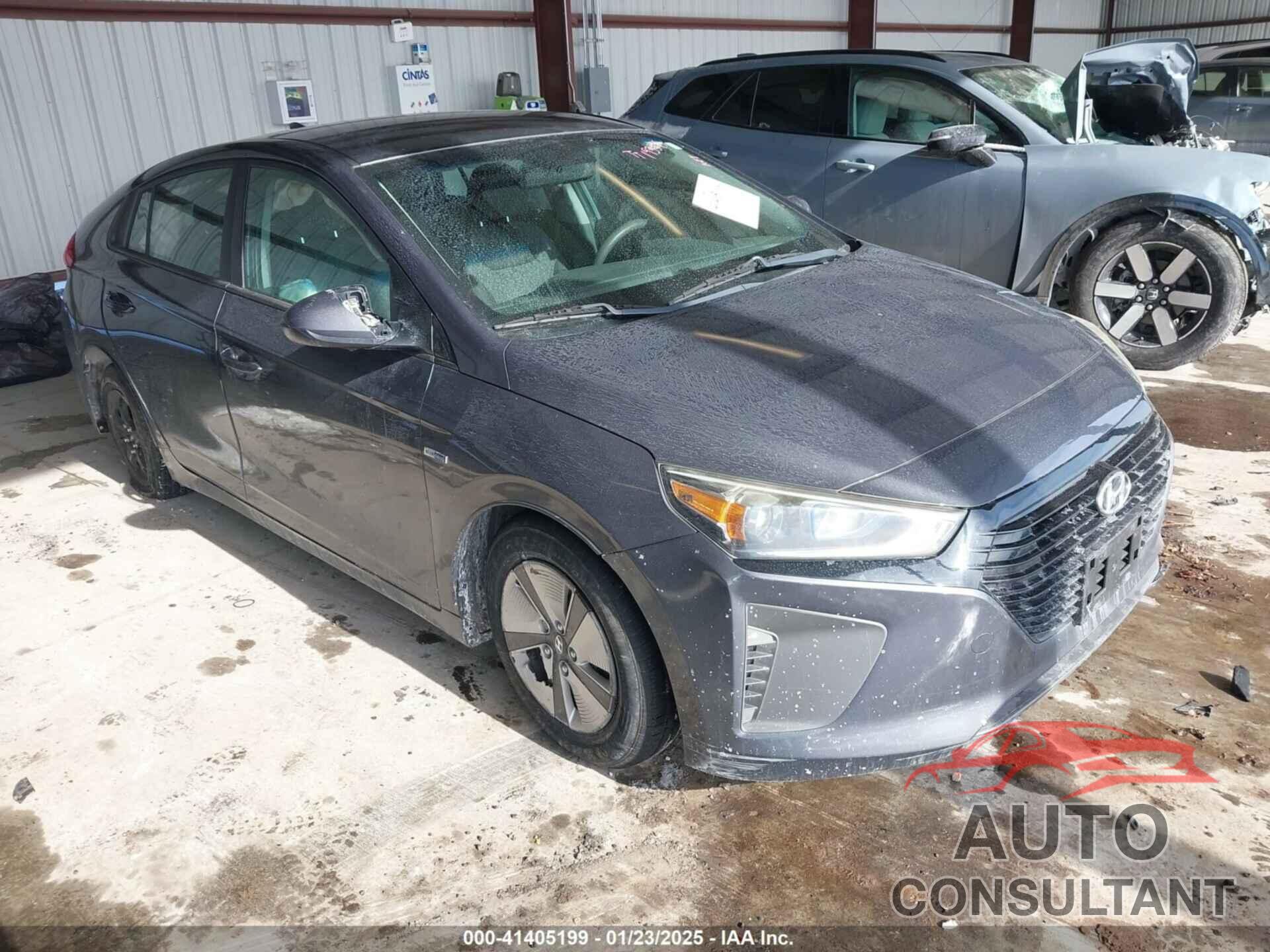 HYUNDAI IONIQ HYBRID 2017 - KMHC65LC7HU040722