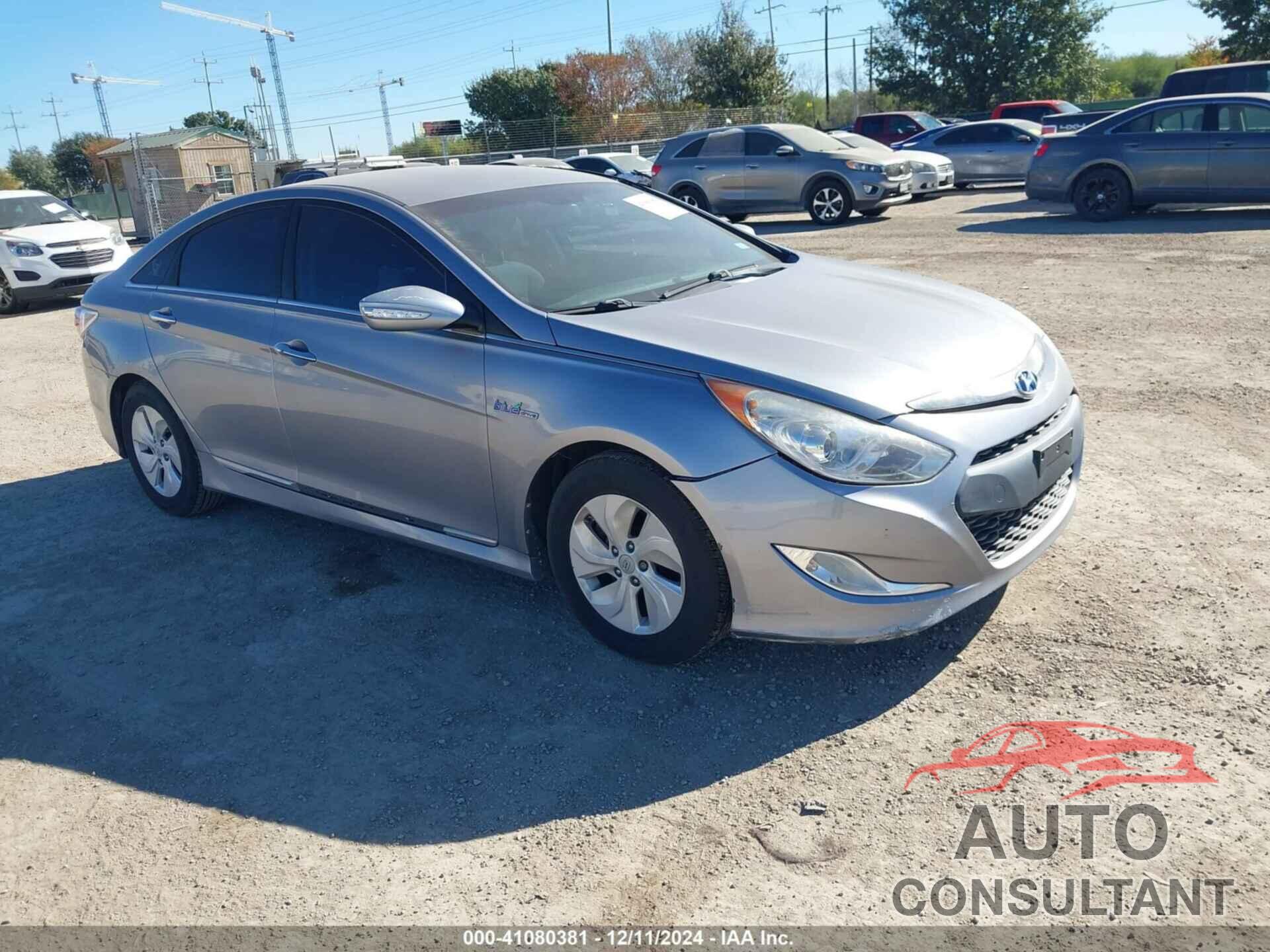 HYUNDAI SONATA HYBRID 2015 - KMHEC4A4XFA129190