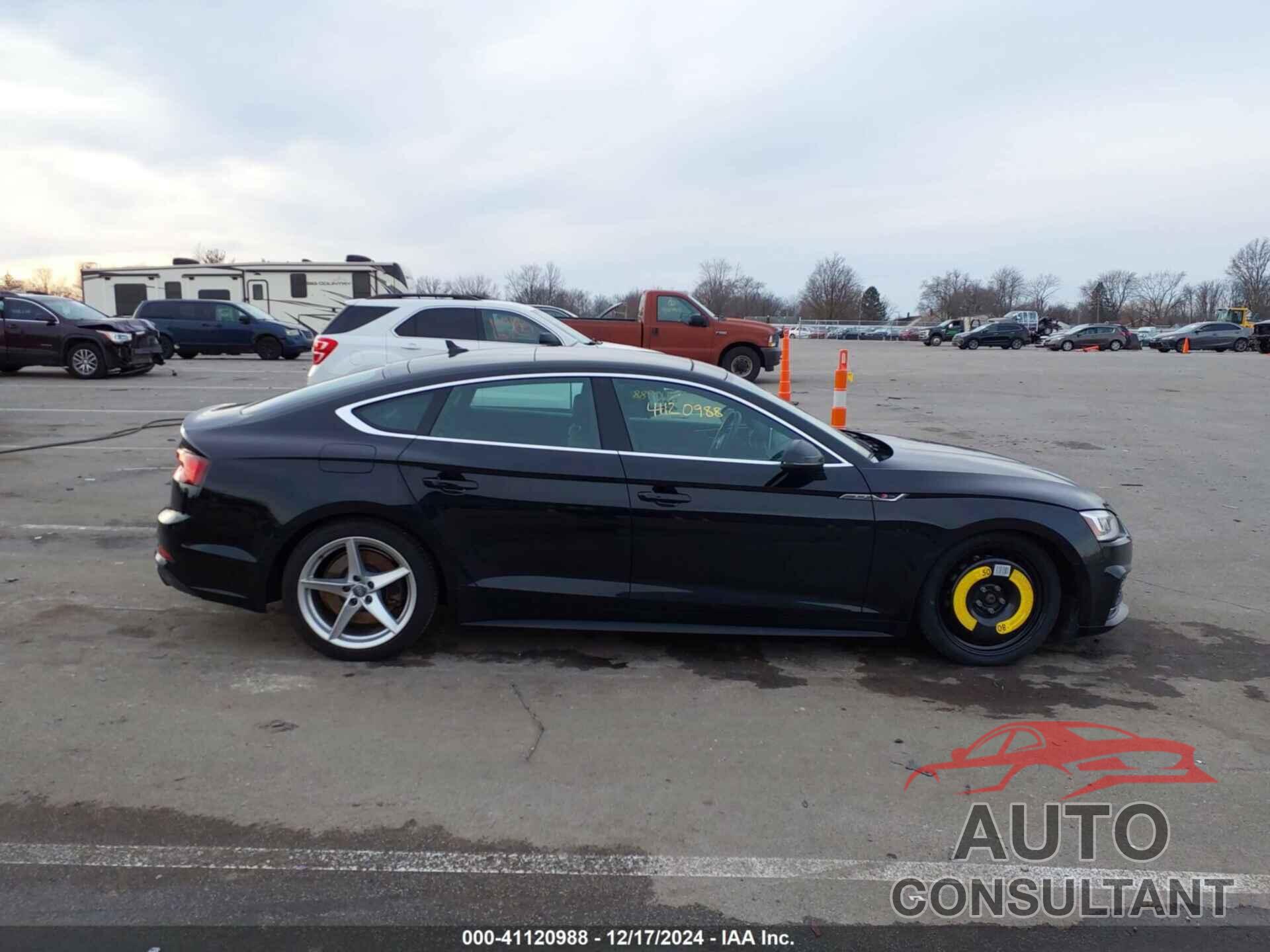 AUDI A5 2018 - WAUENCF55JA122888