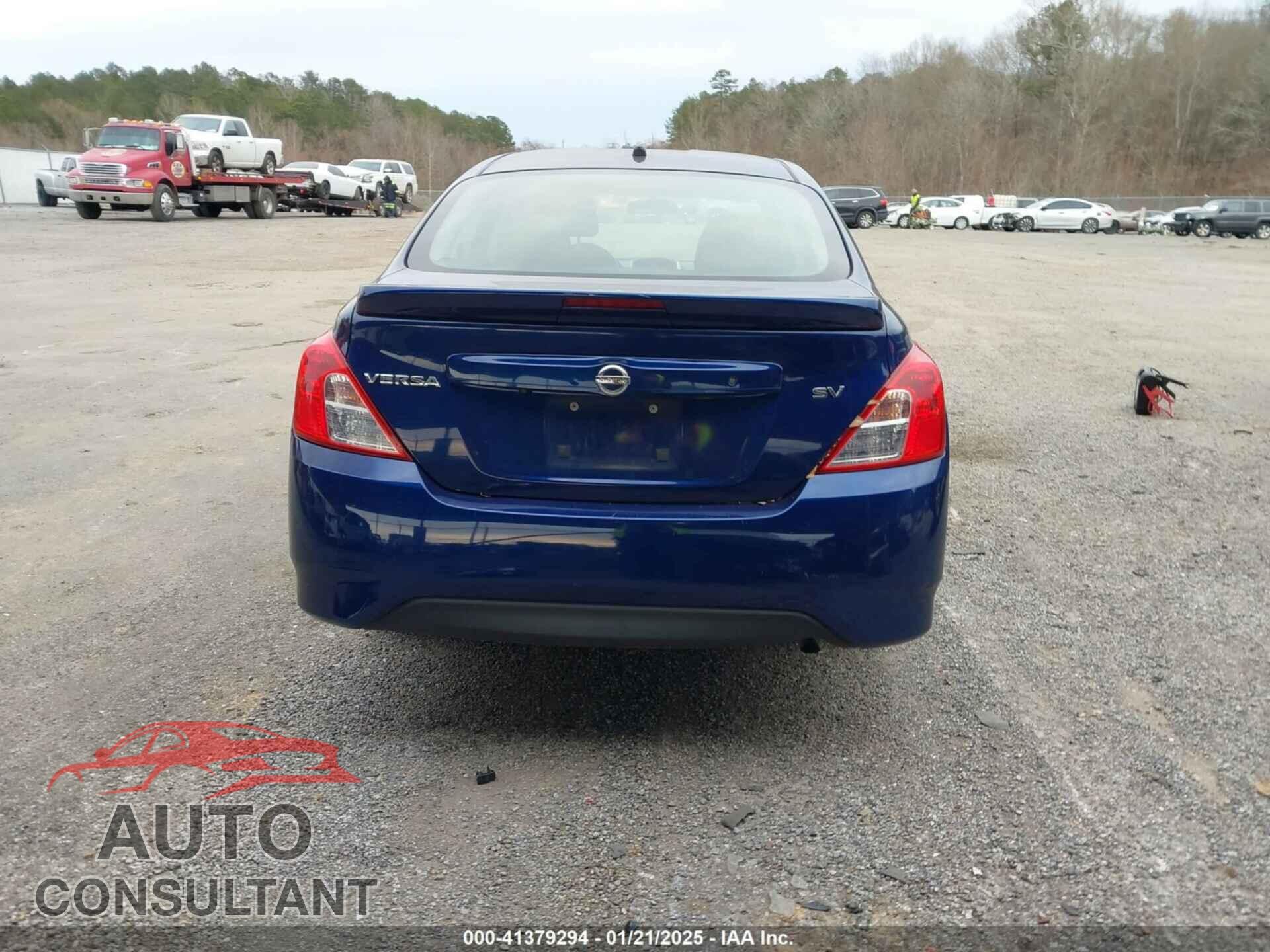 NISSAN VERSA 2018 - 3N1CN7AP3JL885790