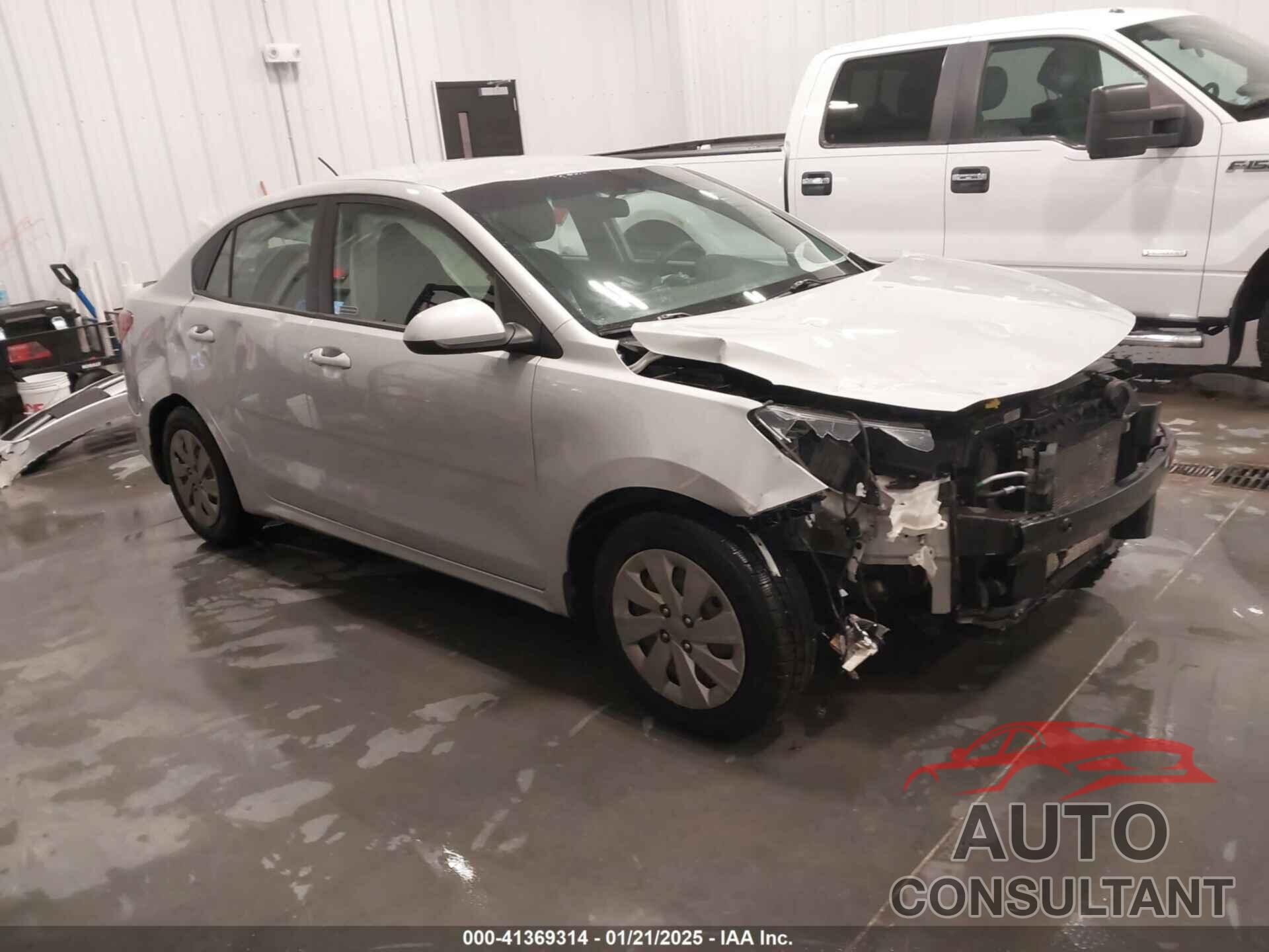 KIA RIO 2019 - 3KPA24AB3KE237436