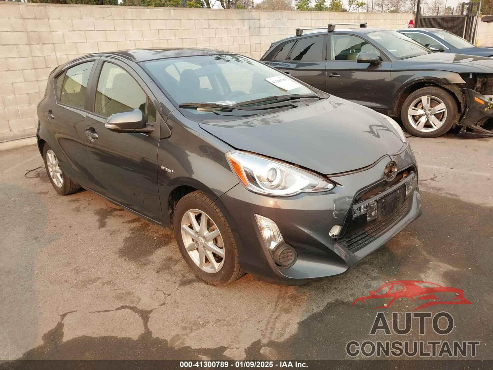 TOYOTA PRIUS C 2015 - JTDKDTB38F1087008