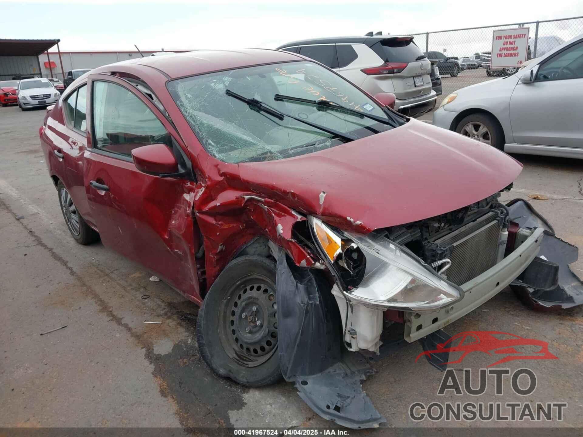 NISSAN VERSA 2019 - 3N1CN7AP0KL822714